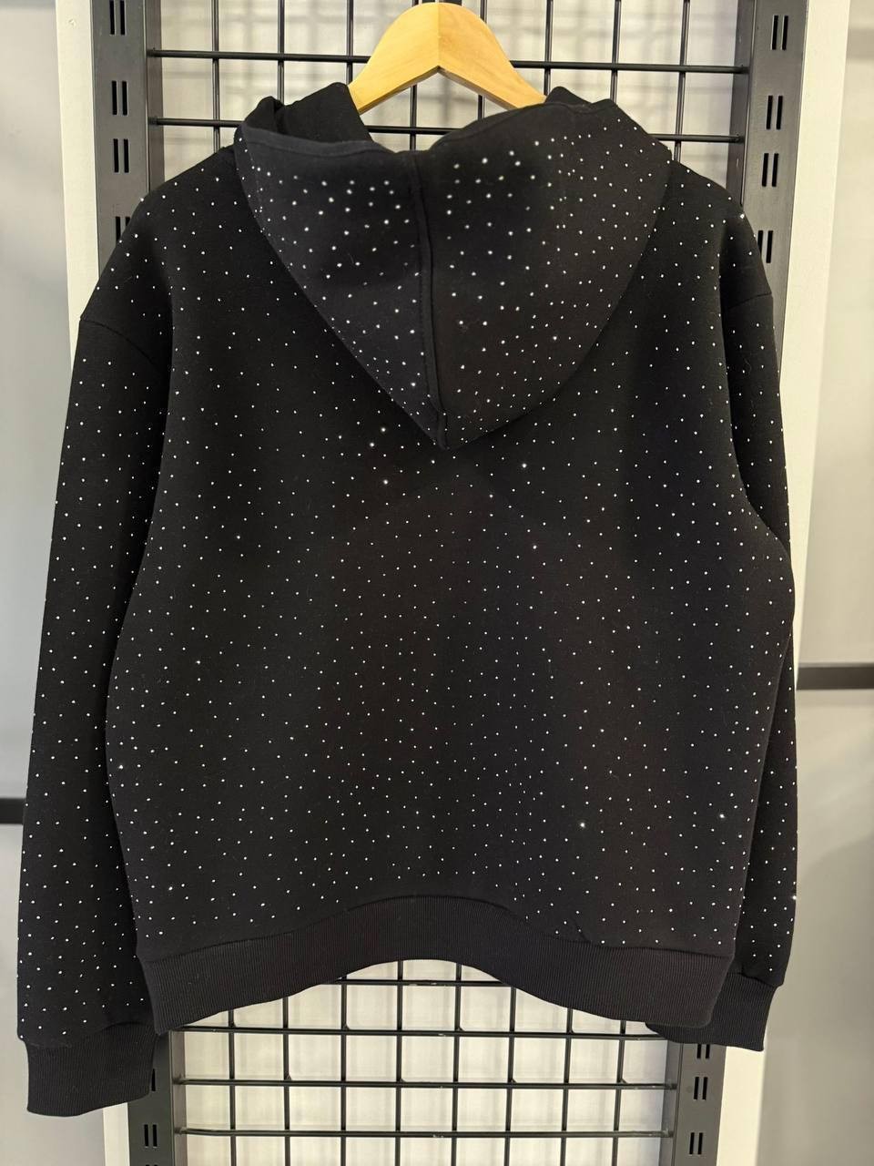 GUE 3 İplik Şardonlu Taşlı Sweatshirt 