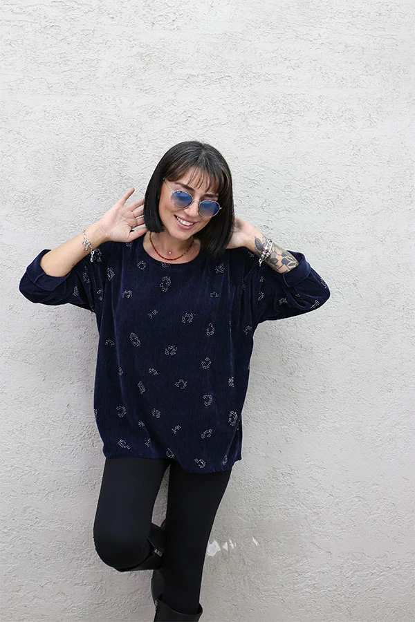 İTALYAN TAŞ BASKILI KADİFE BLUZ - LACİVERT