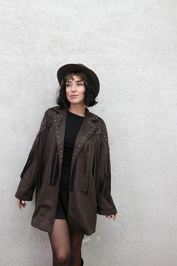 SAÇAKLI VE TROKLU NUBUK CEKET