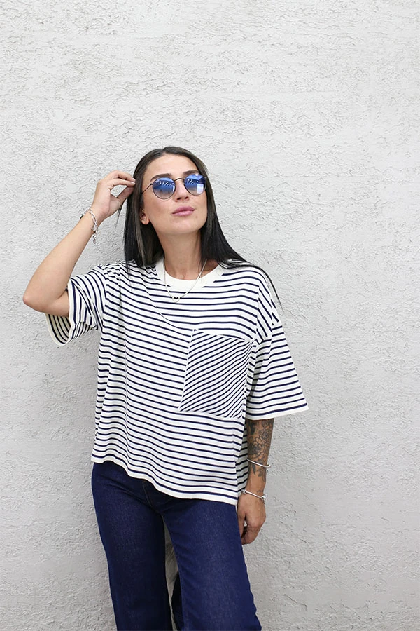 BİSİKLET YAKA ÇİZGİLİ TRİKO - LACİVERT