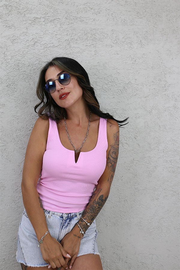 V DEMİRLİ ATLET PEMBE