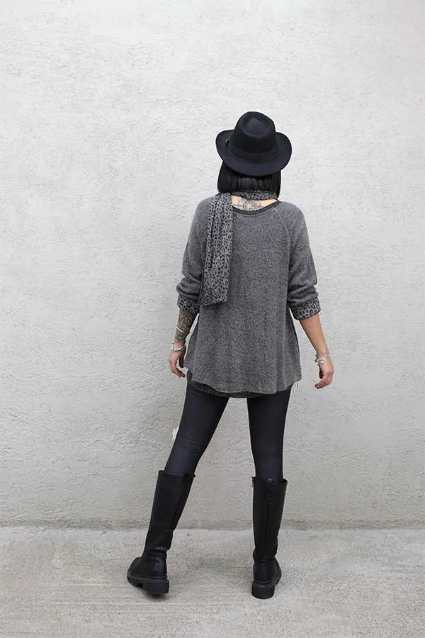 LEOPAR ASTARLI FLARLI TRİKO BLUZ