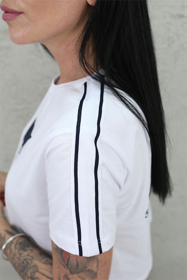 NY APLİKELİ CROP T-SHİRT