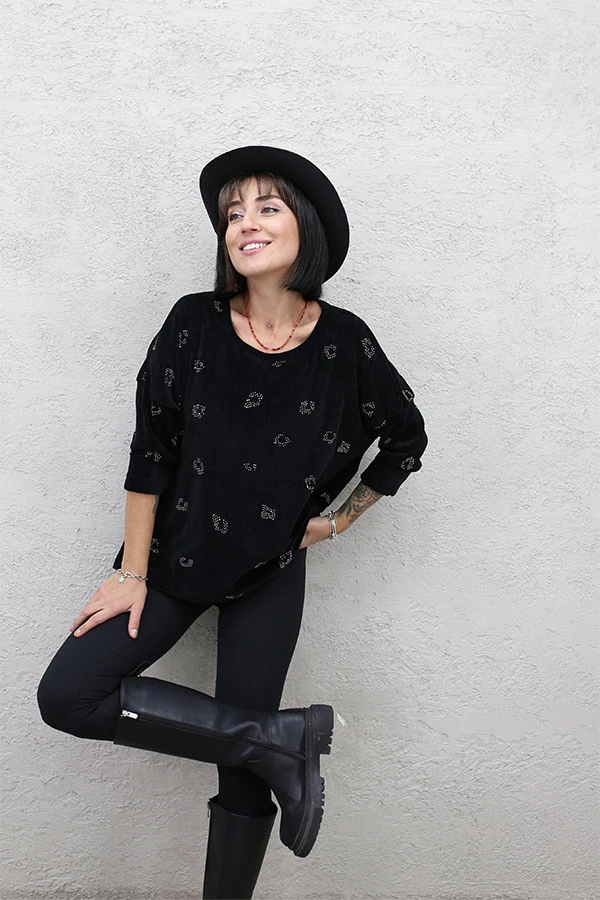 İTALYAN TAŞ BASKILI KADİFE BLUZ - SİYAH