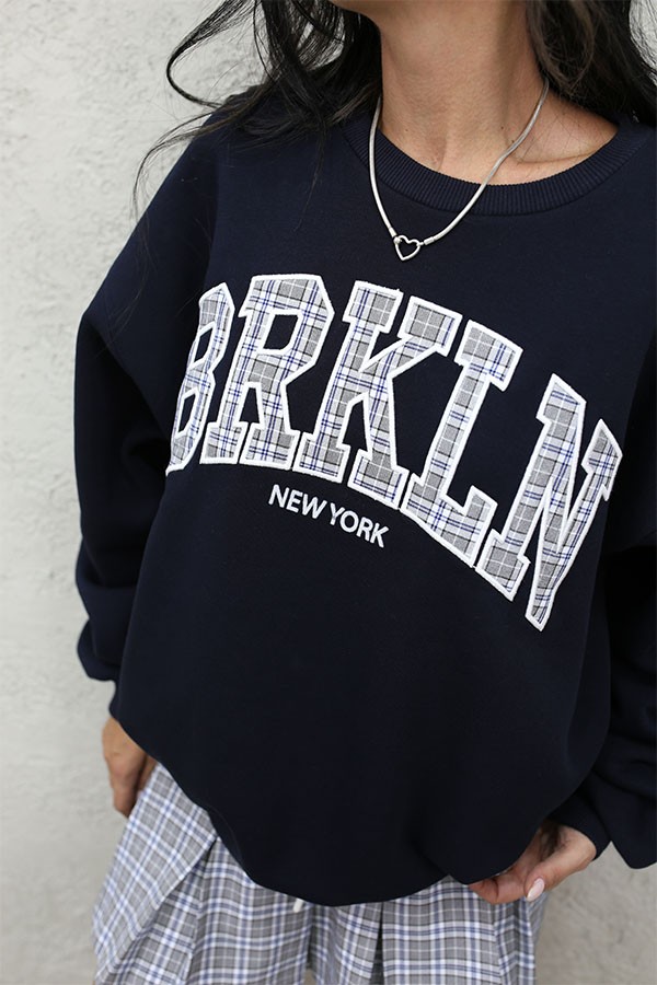 BRKLN EKOSE APLİKE SWEAT LACİVERT