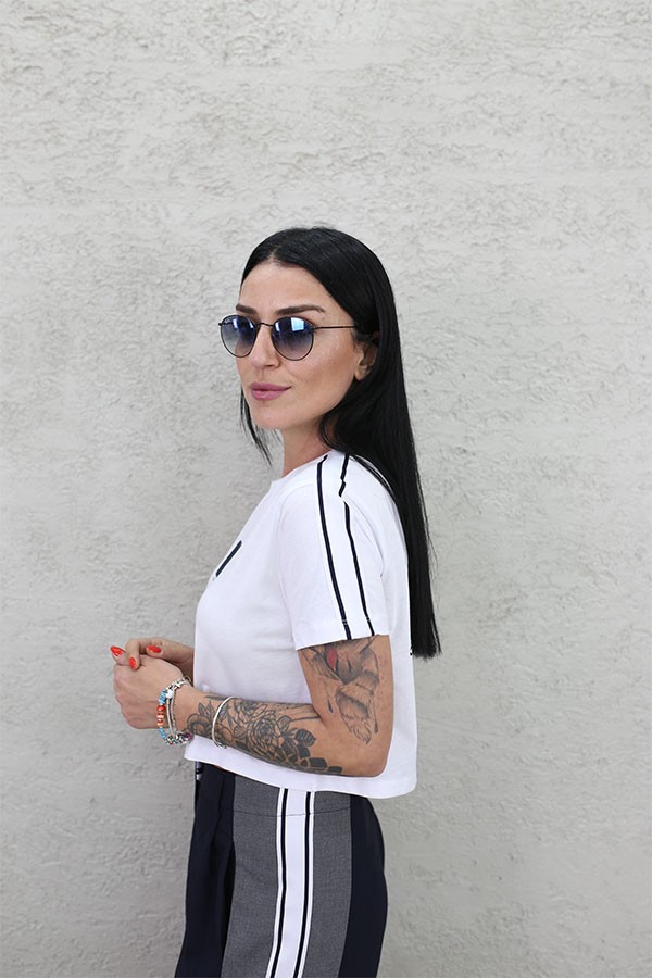 NY APLİKELİ CROP T-SHİRT