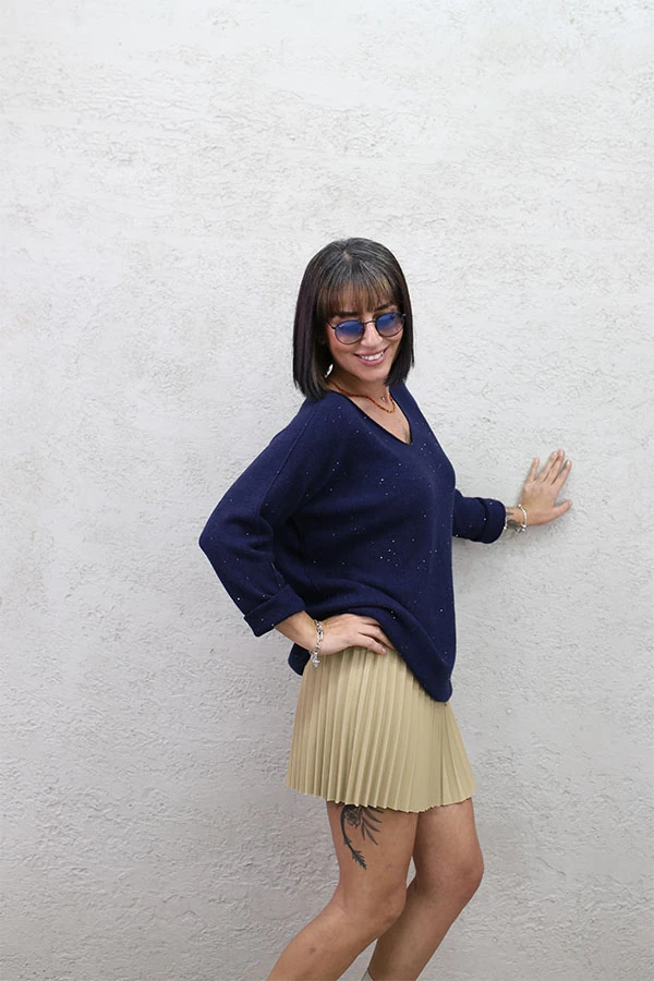 İTHAL V YAKA SİMLİ TRİKO KAZAK