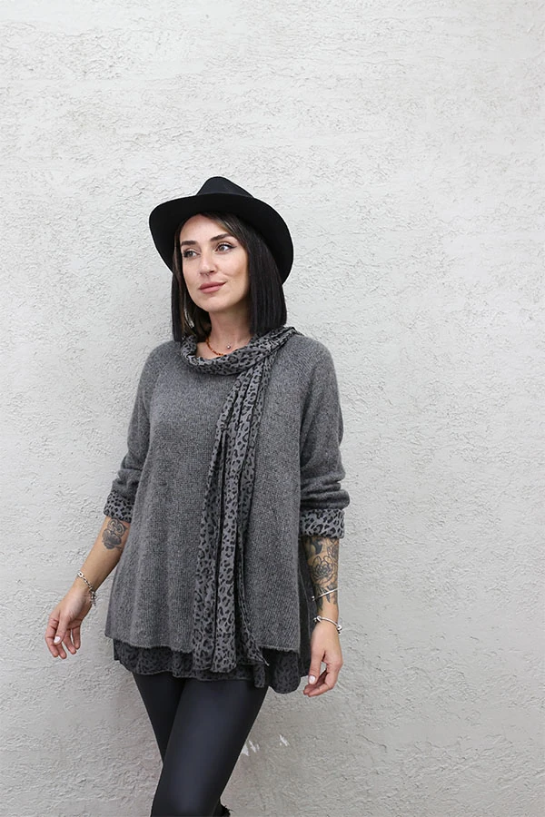 LEOPAR ASTARLI FLARLI TRİKO BLUZ