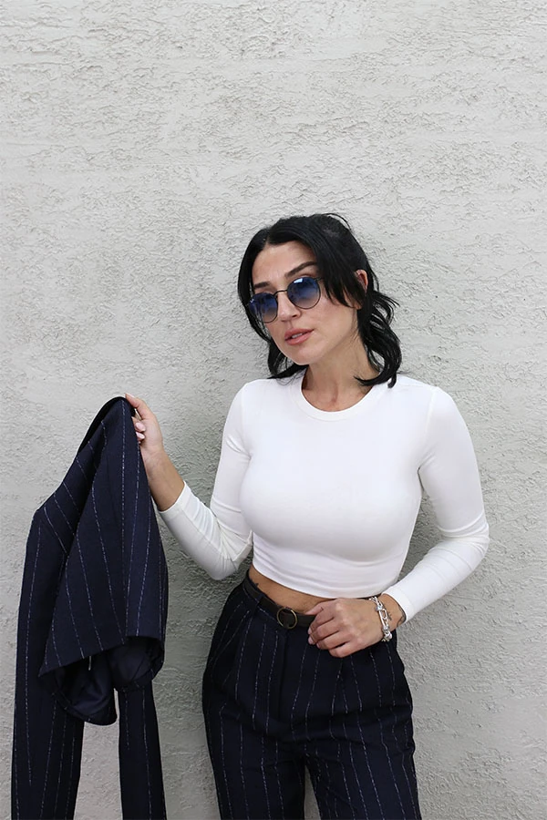 BİSİKLET YAKA CROP EKRU