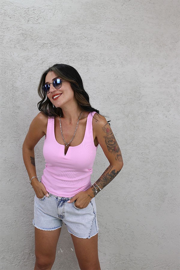 V DEMİRLİ ATLET PEMBE