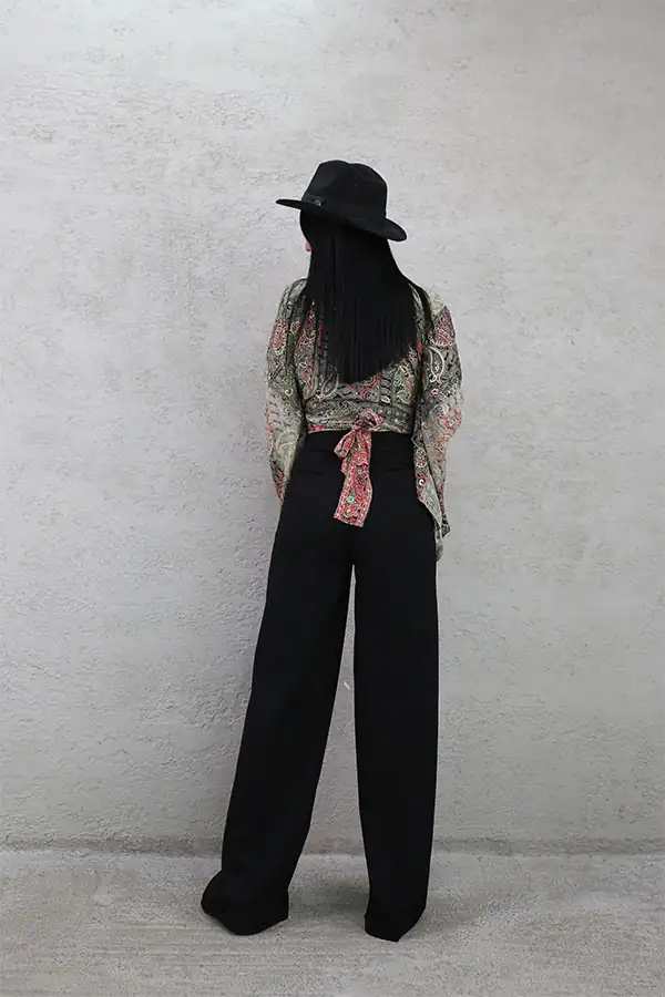 YAN FERMUARLI BOL PAÇA PANTOLON - SİYAH