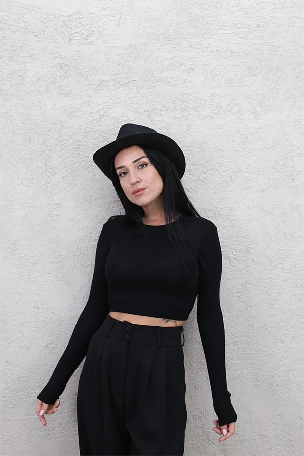 BİSİKLET YAKA CROP SİYAH