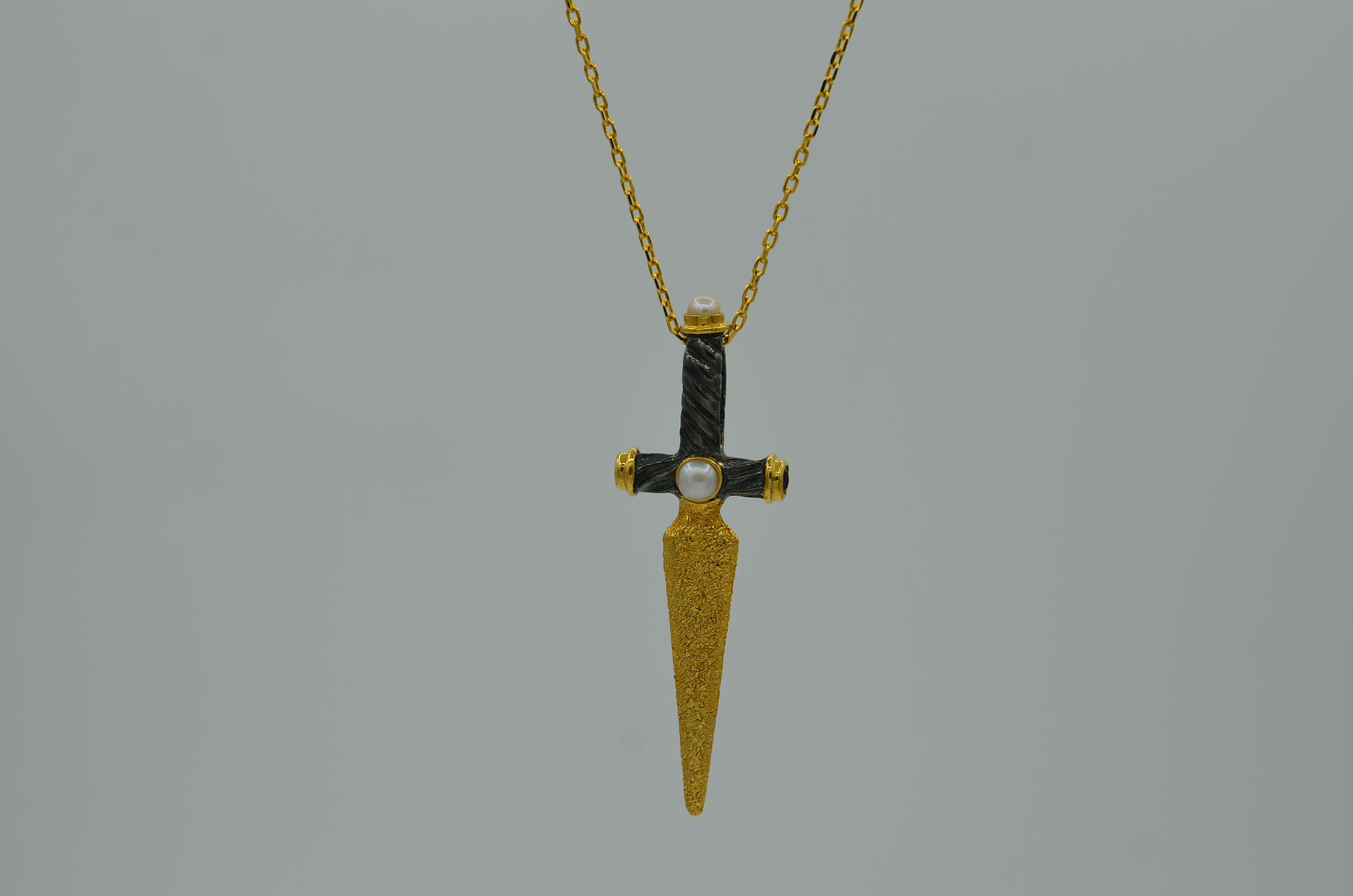 KILIÇ KOLYE