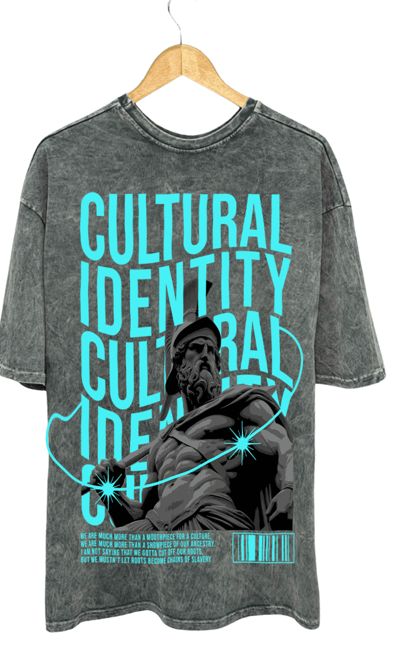Statement Tişört: "Cultural Identity