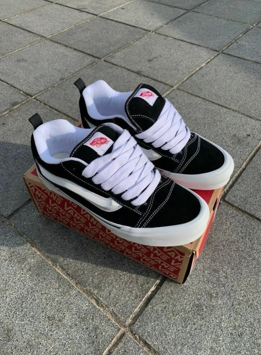 Vans Knu Skool