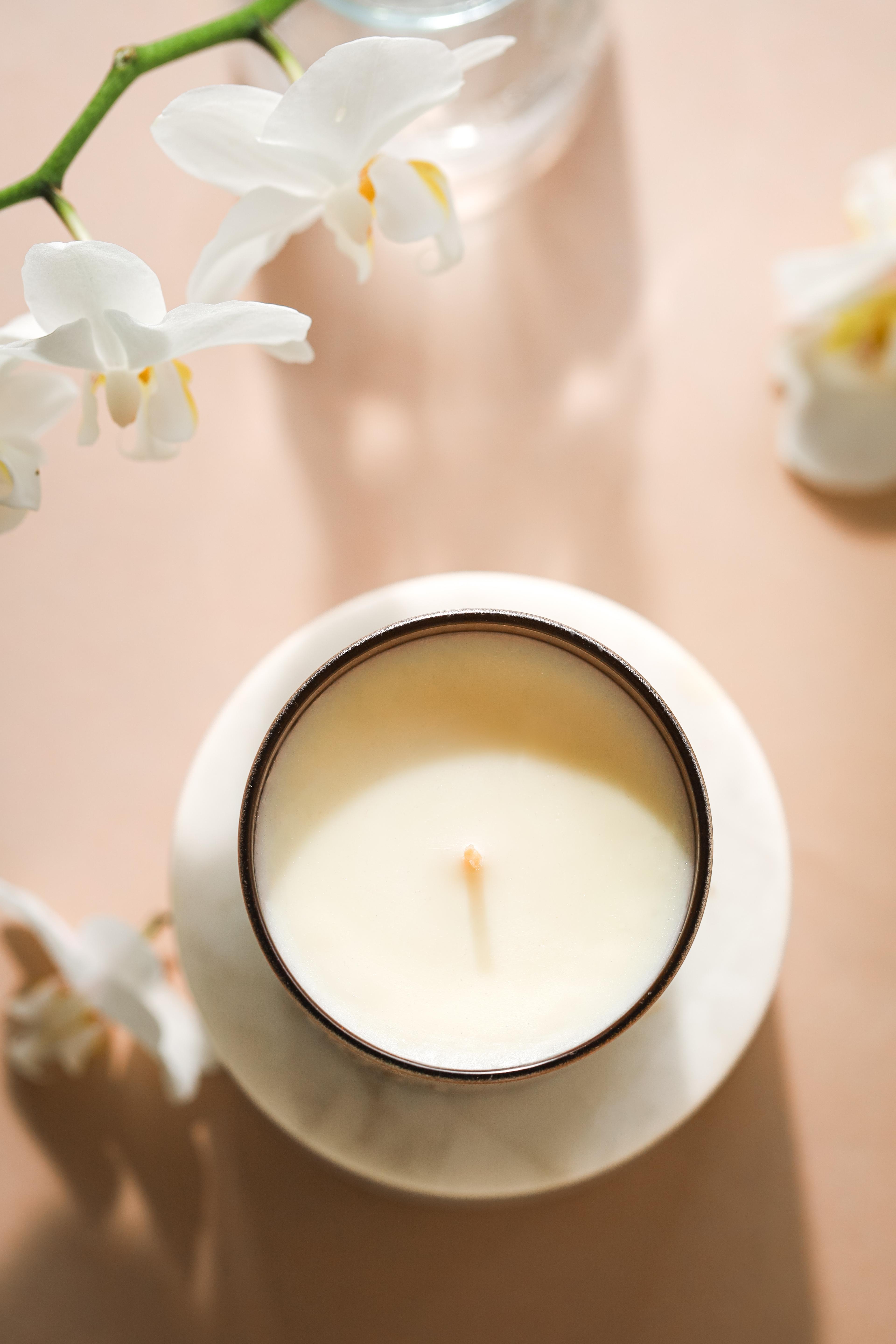 White Jasmin Cam Mum - Bronze Edition - Small