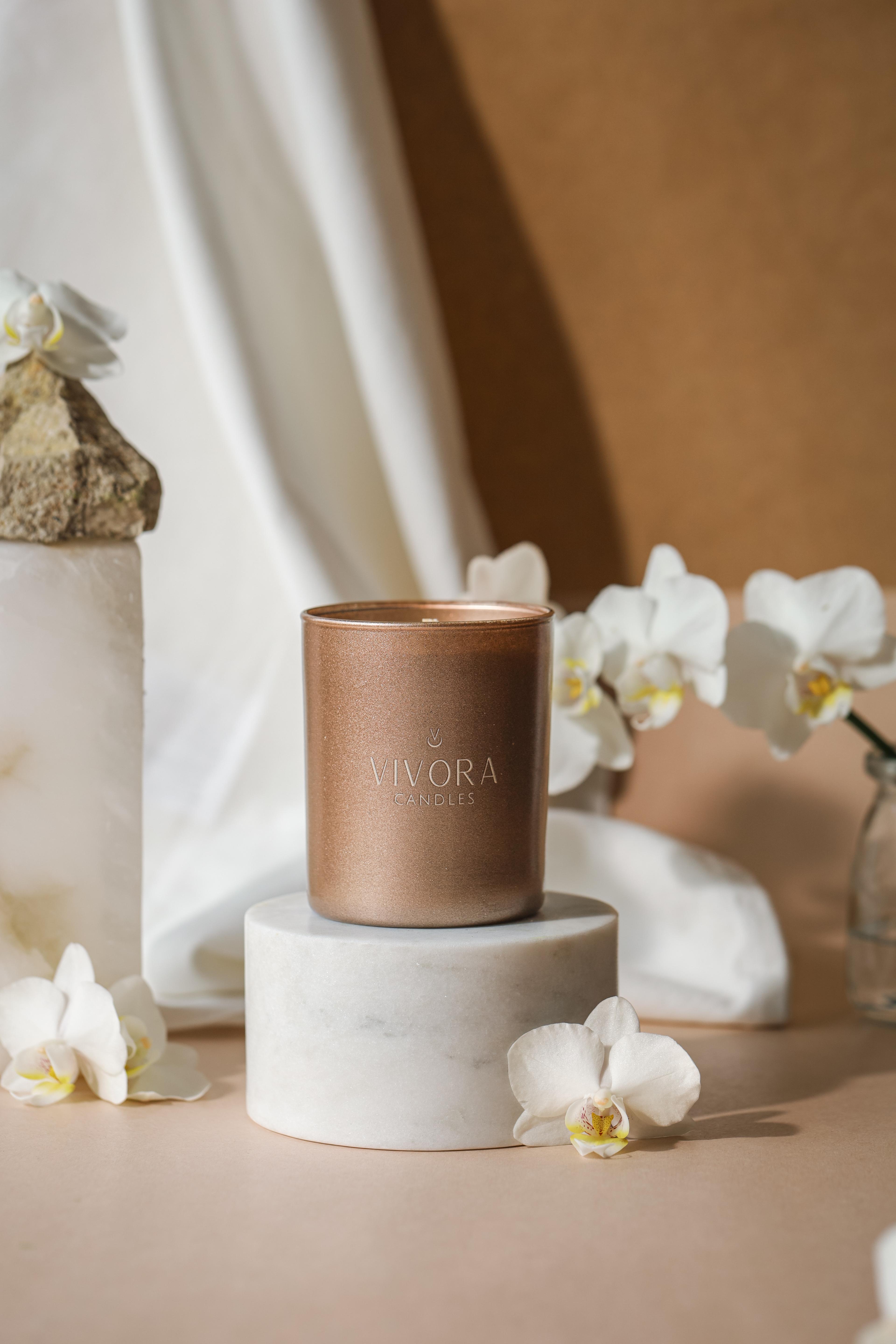 White Jasmin Cam Mum - Bronze Edition - Small
