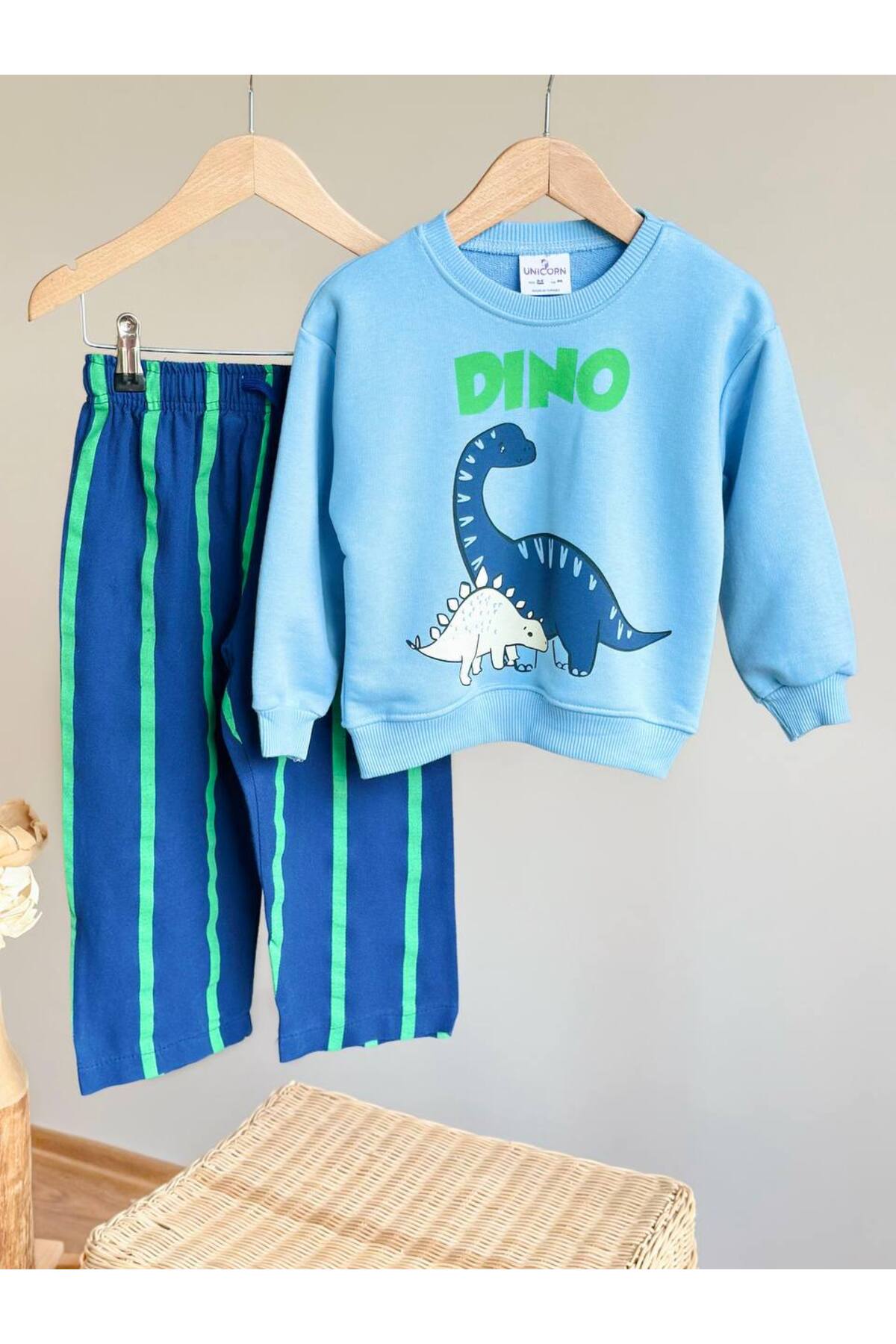 Erkek Çocuk Baskılı 3 İplik Kumaş Kanvas Pantolonlu Alt Üst Takım