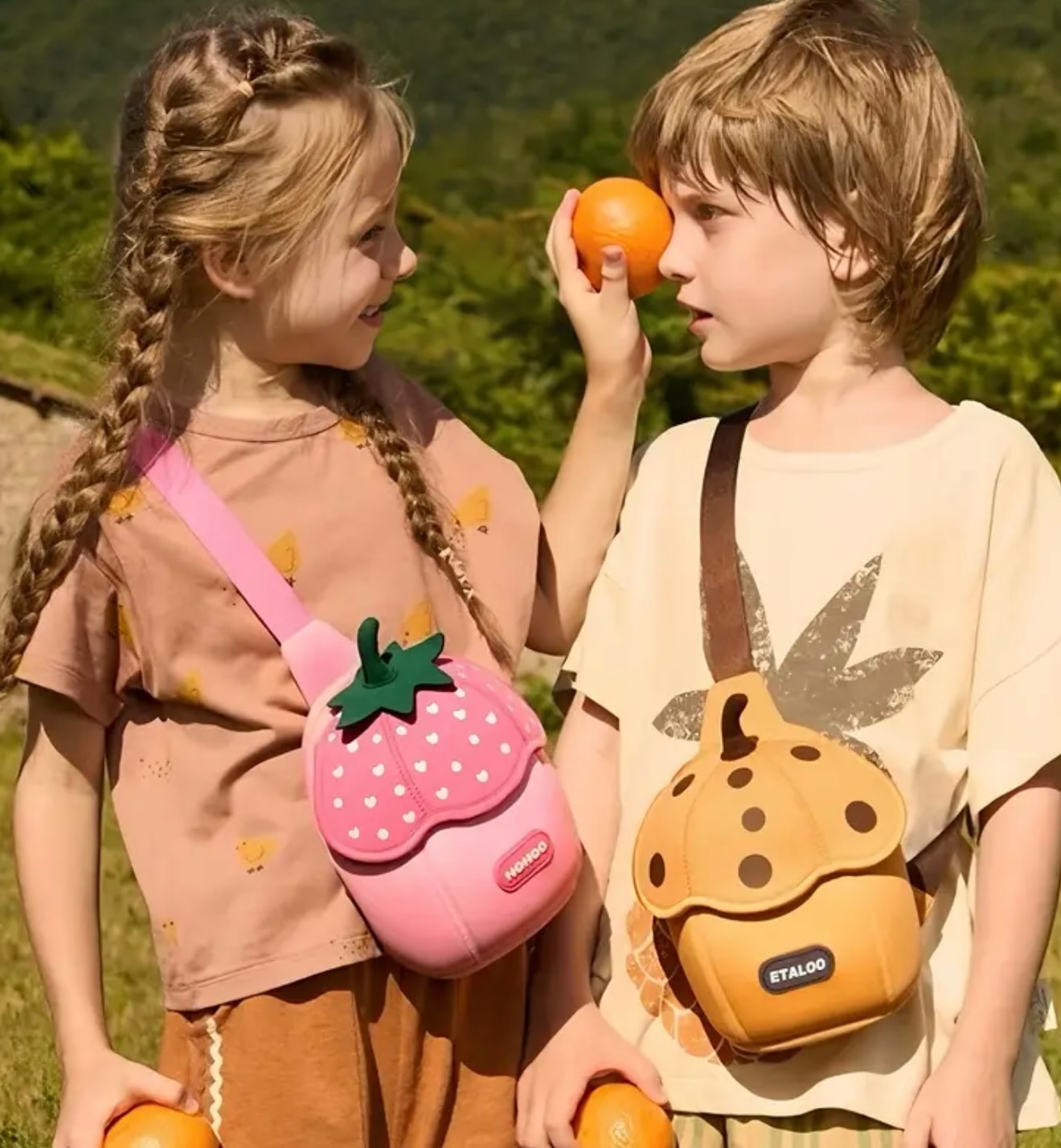 Kız Çocuk Çilek Şekilli Çapraz Çanta