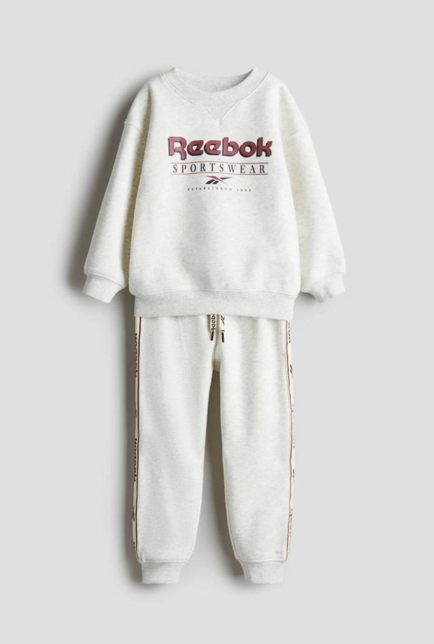 Reebok Baskılı Gri Sweatshirt Eşofman Takım