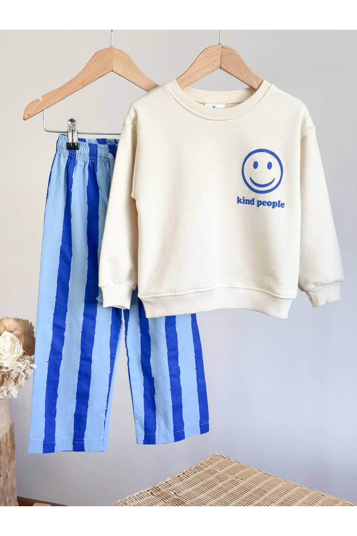 Erkek Çocuk Baskılı 3 İplik Kumaş Kanvas Pantolonlu Pamuklu Alt Üst Takım