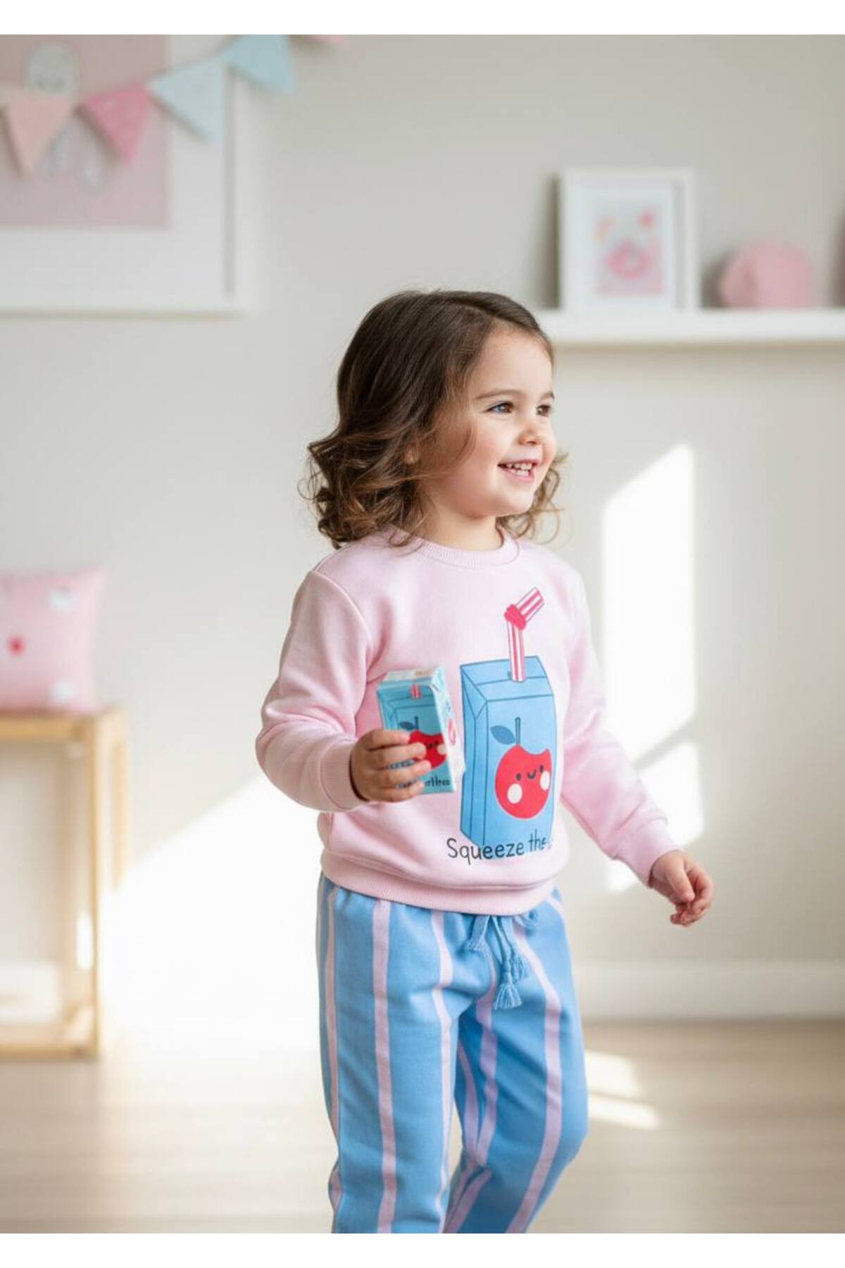 Kız Çocuk Baskılı 3 İplik Kumaş Kanvas Pantolonlu Alt Üst Takım