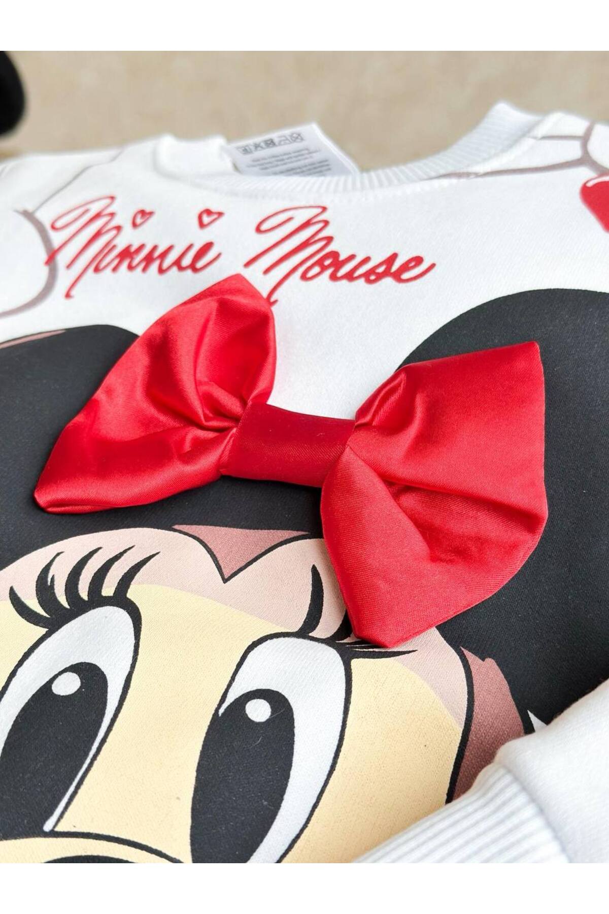 Kız Çocuk Pamuklu Kırmızı Minnie Temalı Takım - Fiyonklu T-shirt ve Tayt