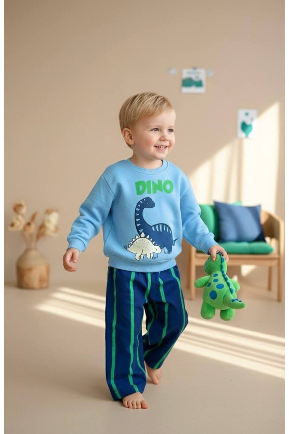 Erkek Çocuk Baskılı 3 İplik Kumaş Kanvas Pantolonlu Alt Üst Takım