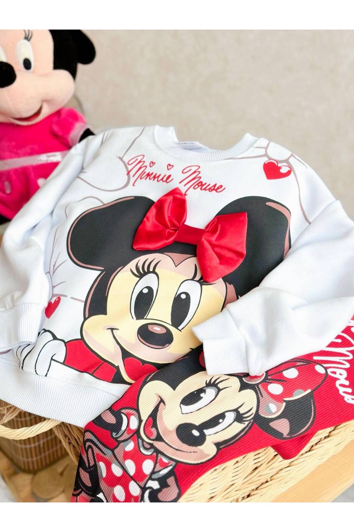 Kız Çocuk Pamuklu Kırmızı Minnie Temalı Takım - Fiyonklu T-shirt ve Tayt