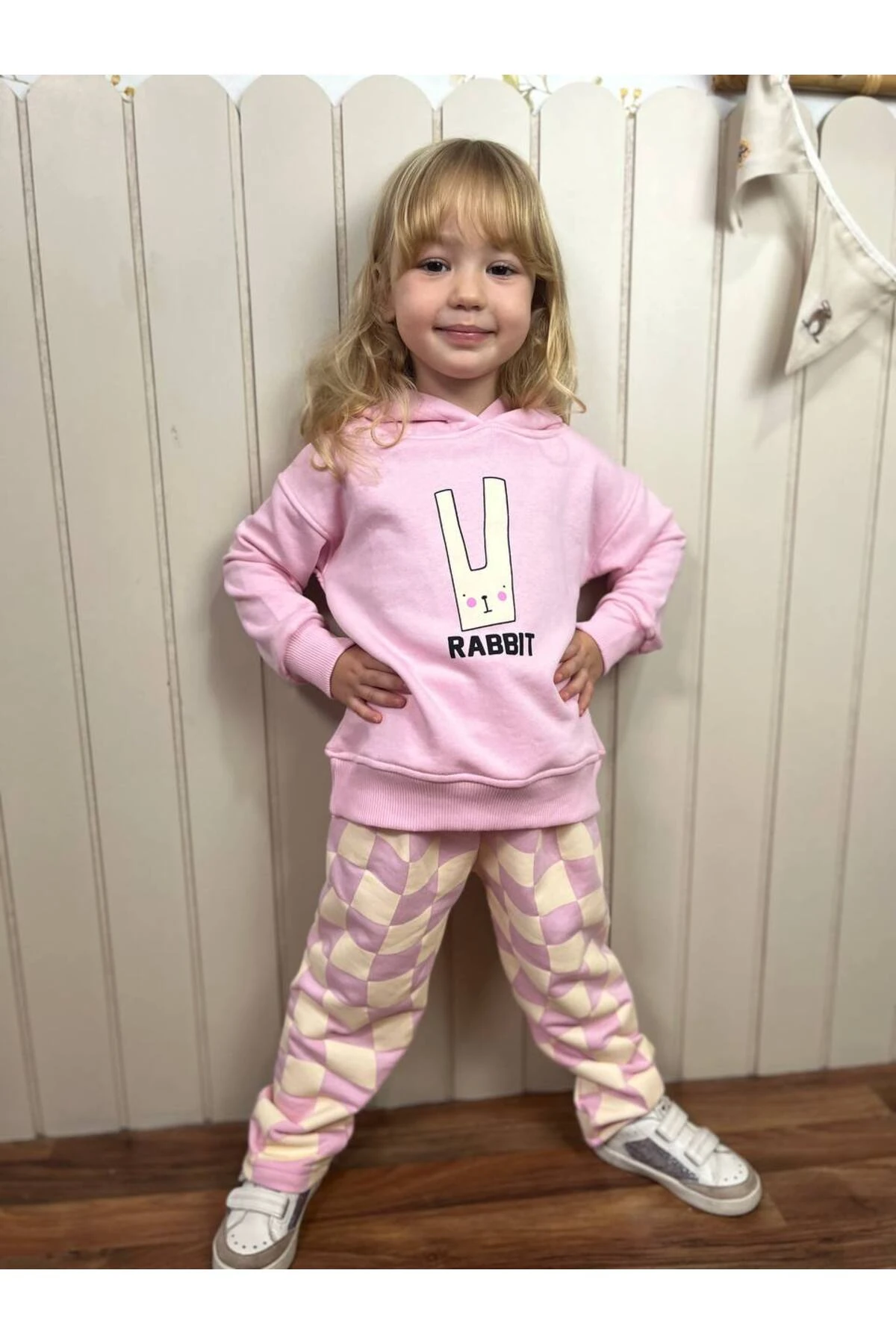 Kız Çocuk Rabbit Baskılı Pembe 3 İplik Alt Üst Takım