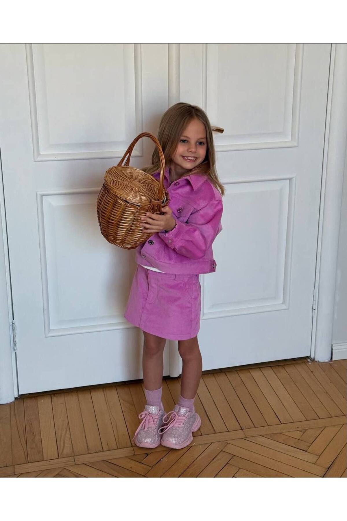 Kız Çocuk Pamuklu Fuşya Ceketli Etek Takım - Düğme Detaylı Crop Ceket