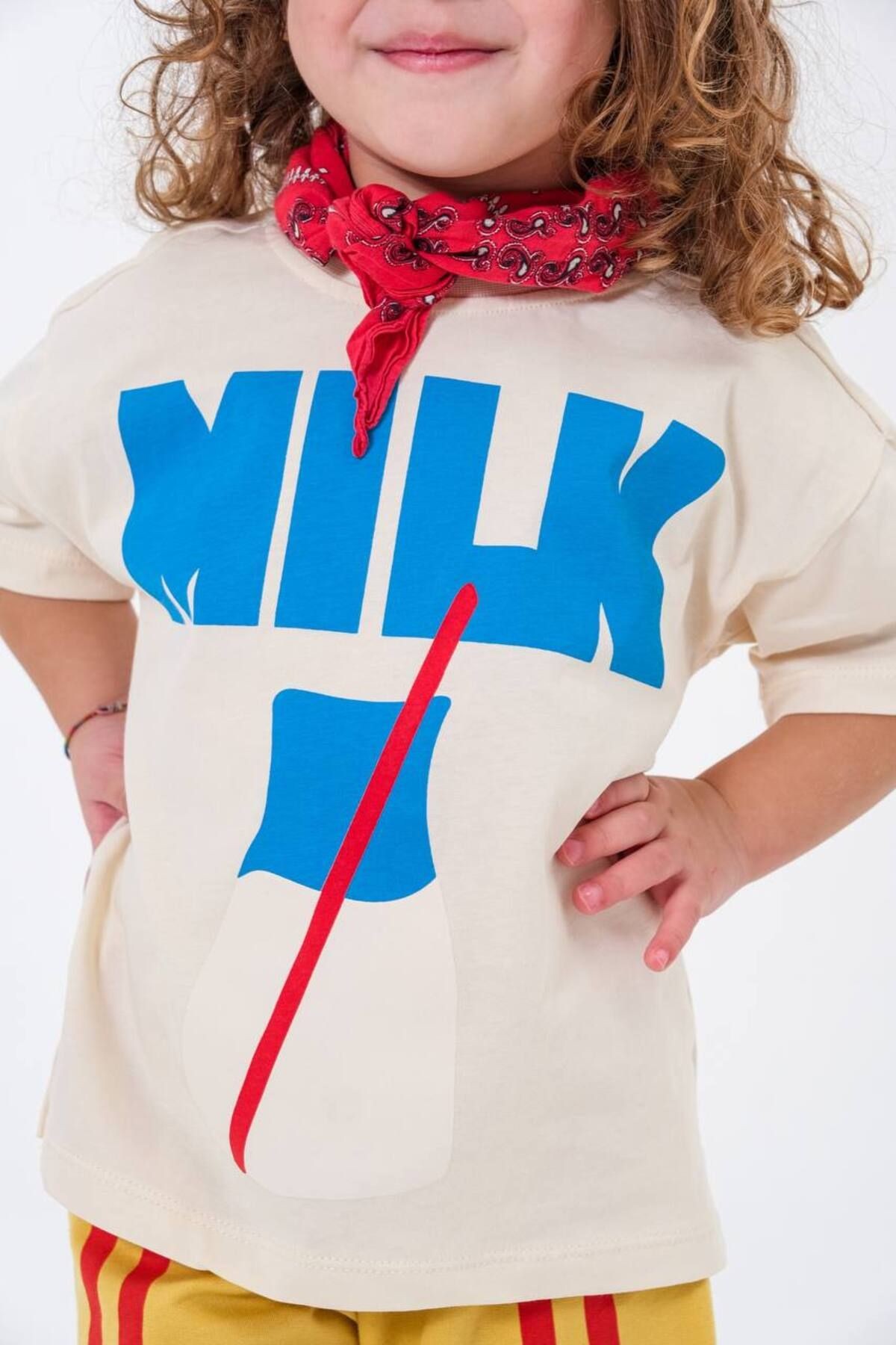 Unisex Çocuk Milk Baskılı Pamuklu Kısa Kollu Tişört ve Şort Takımı