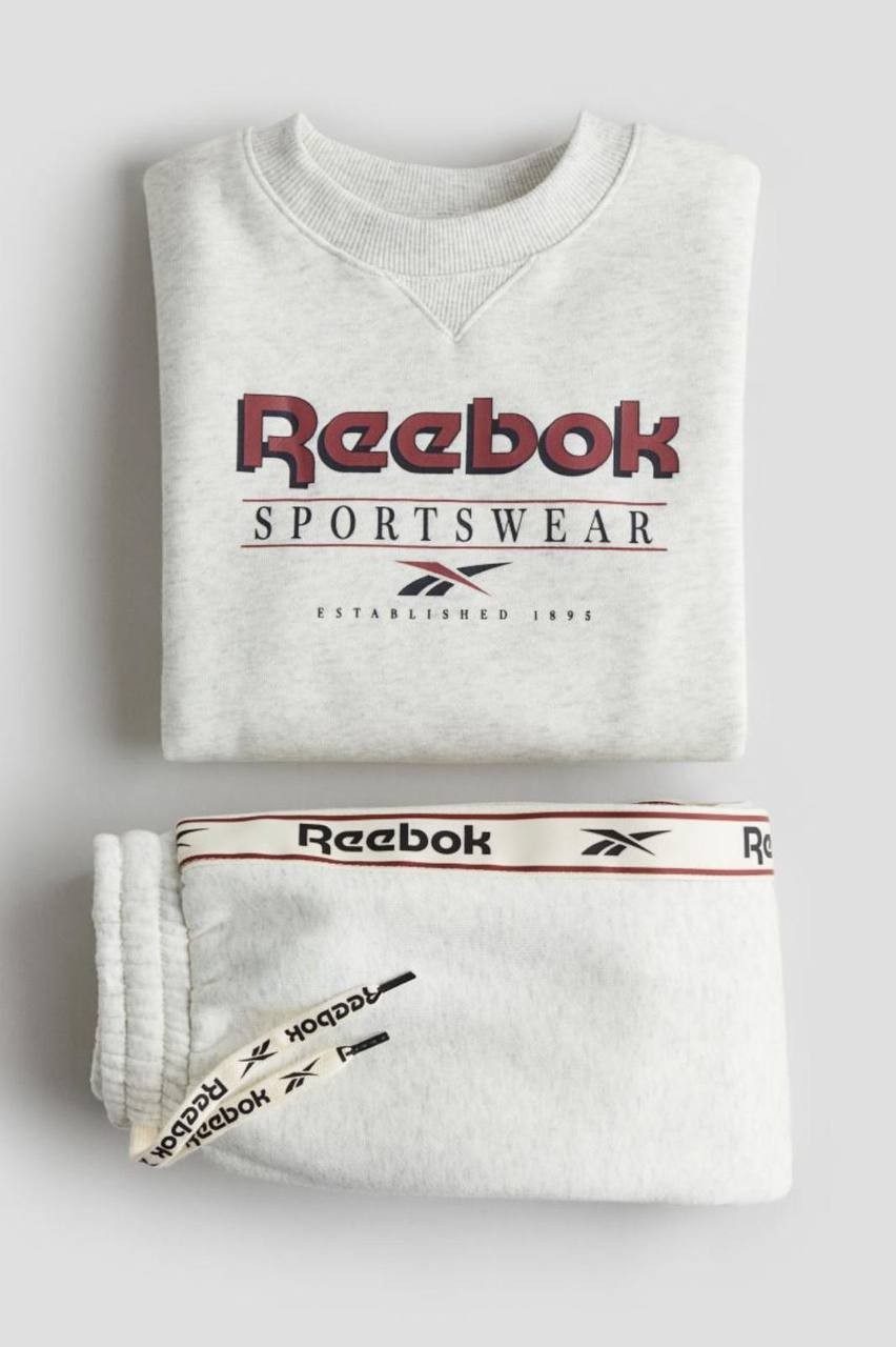 Reebok Baskılı Gri Sweatshirt Eşofman Takım