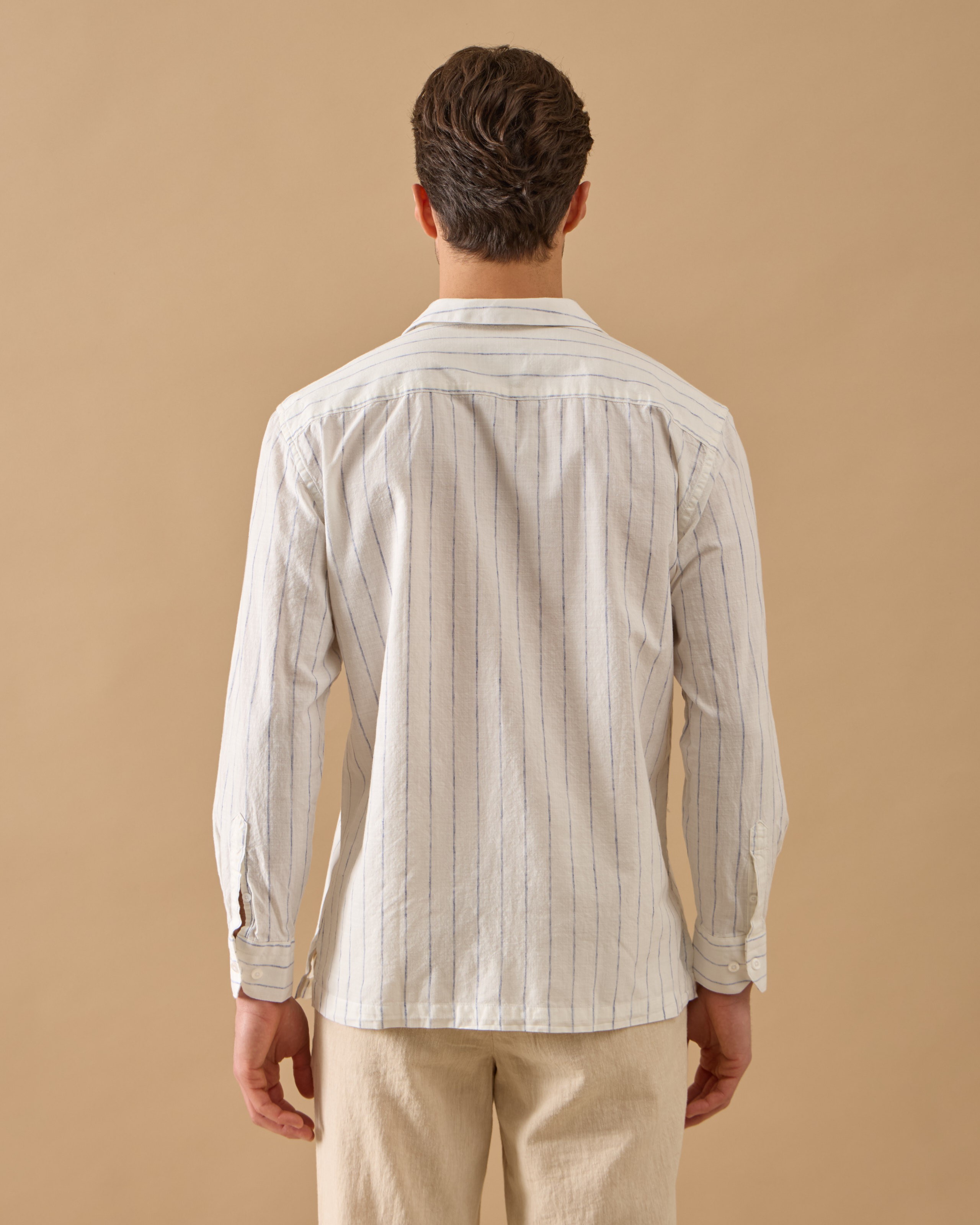 İnce Çizgili Relaxed Fit Keten Gömlek