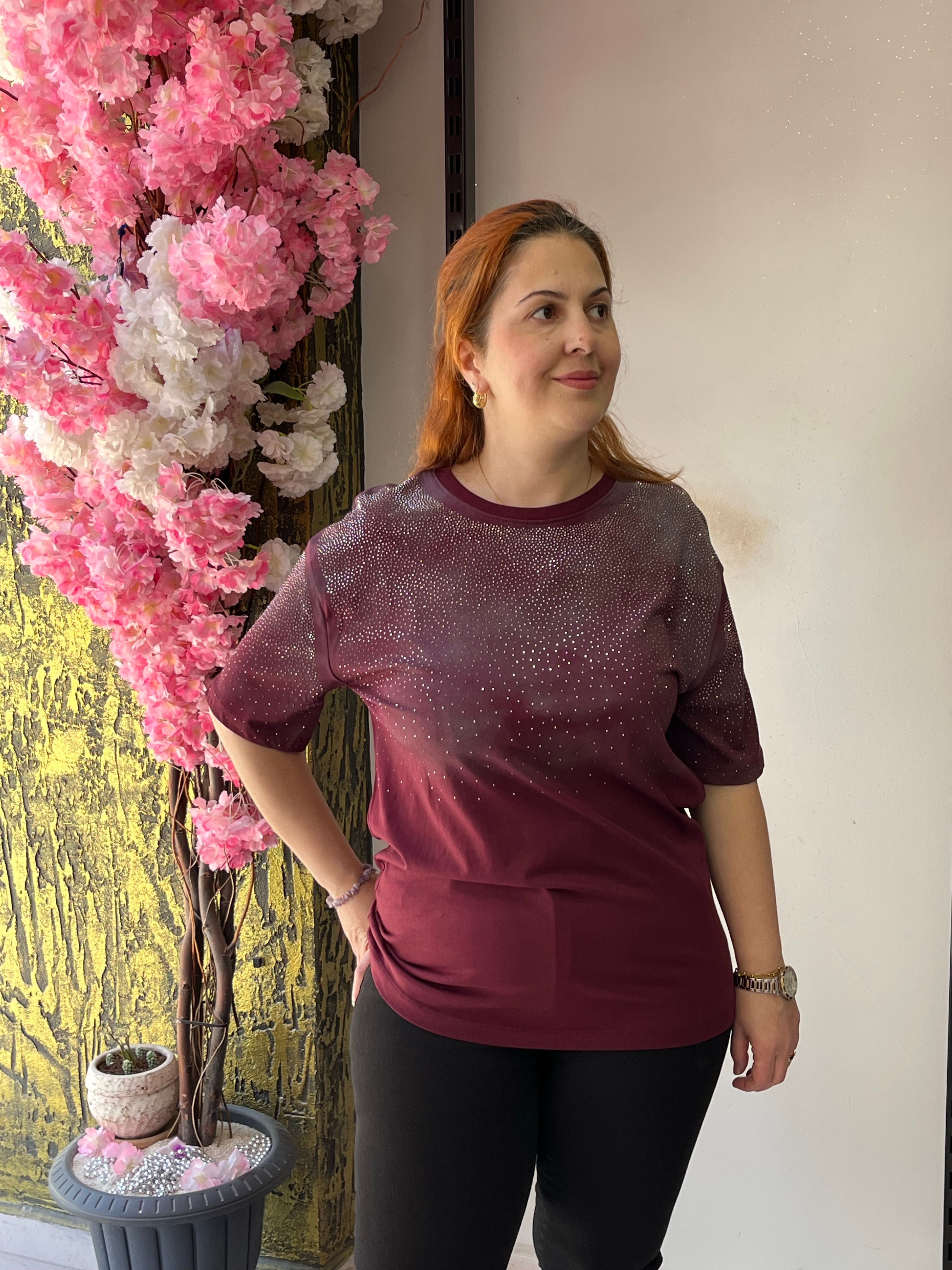 Pul Detaylı Tişört - Bordo 