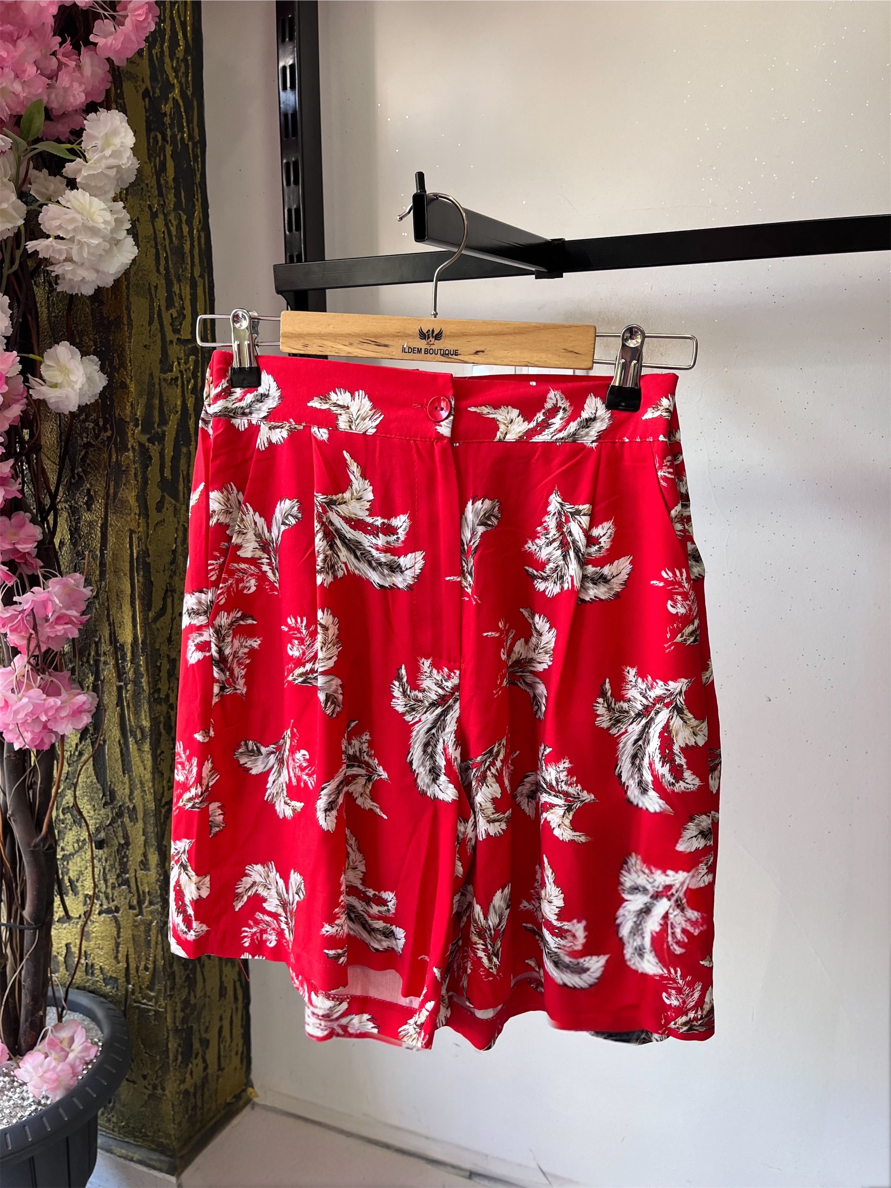 Desenli %100 Cotton Kırmızı Şort