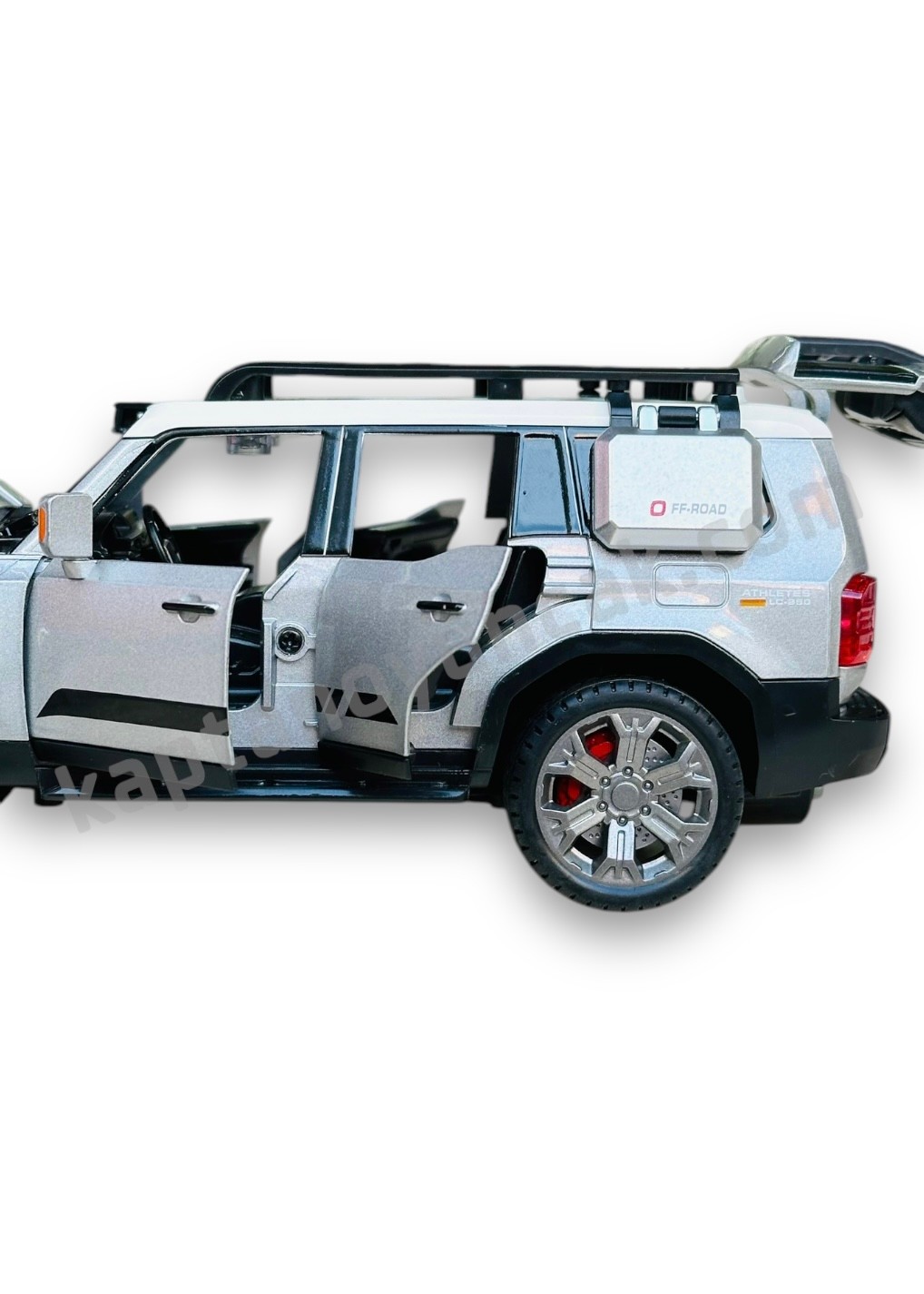 Çek Bırak Sesli ve Işıklı Duman Çıkartan Metal Jeep