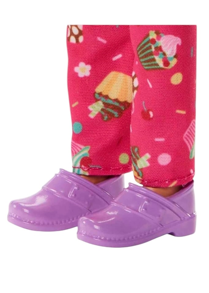 Barbie Kariyer Bebeği Pasta Şefi HKT67
