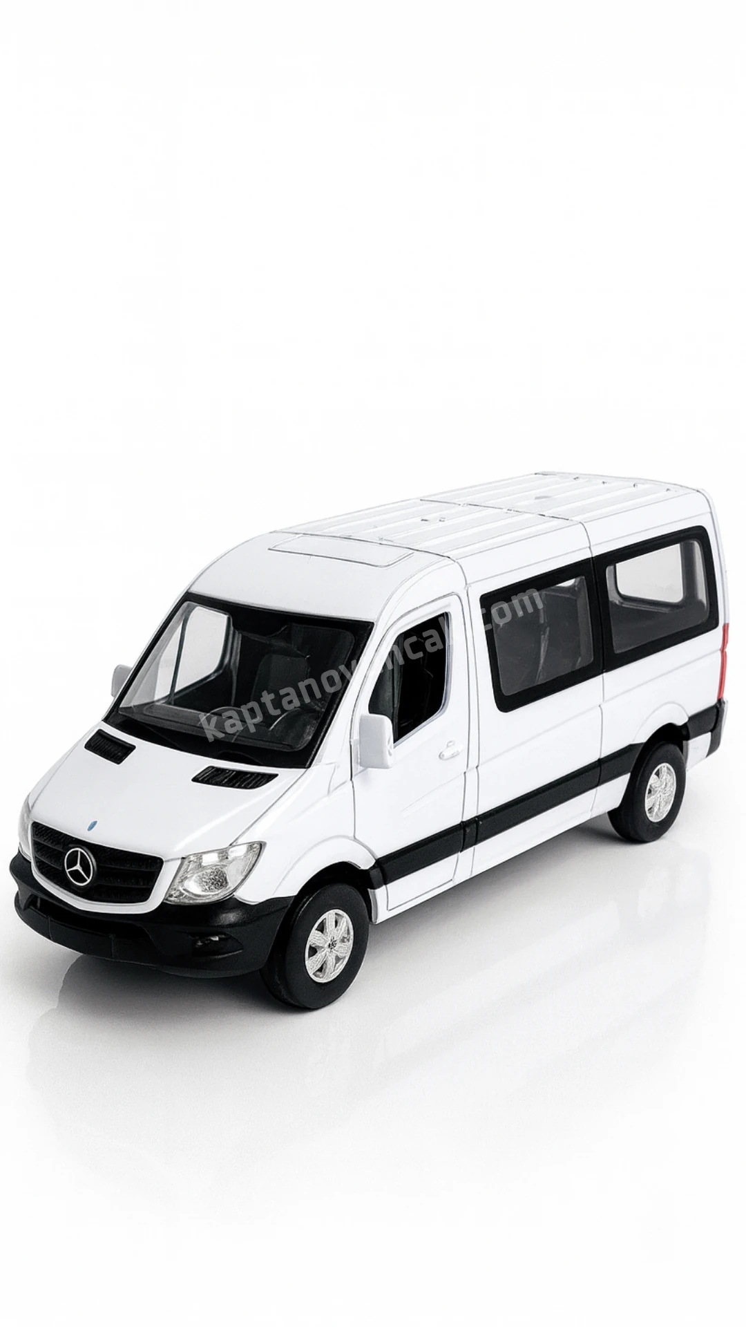 Kapıları Açılıp Kapanabilen Çek Bırak Metal Mercedes Benz Sprinter Traveliner