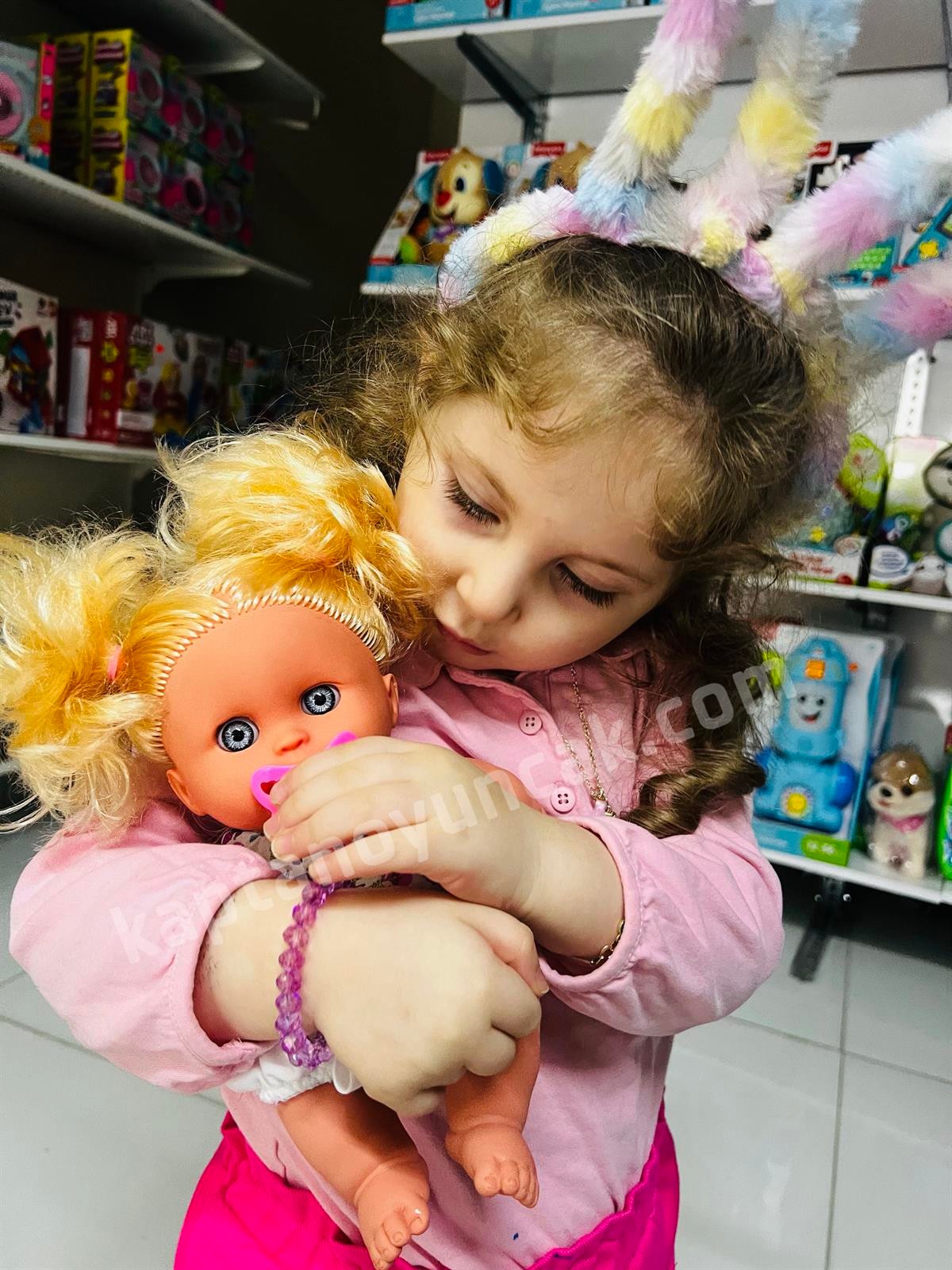 Gamze Emzikli Ağlayan Et Bebek