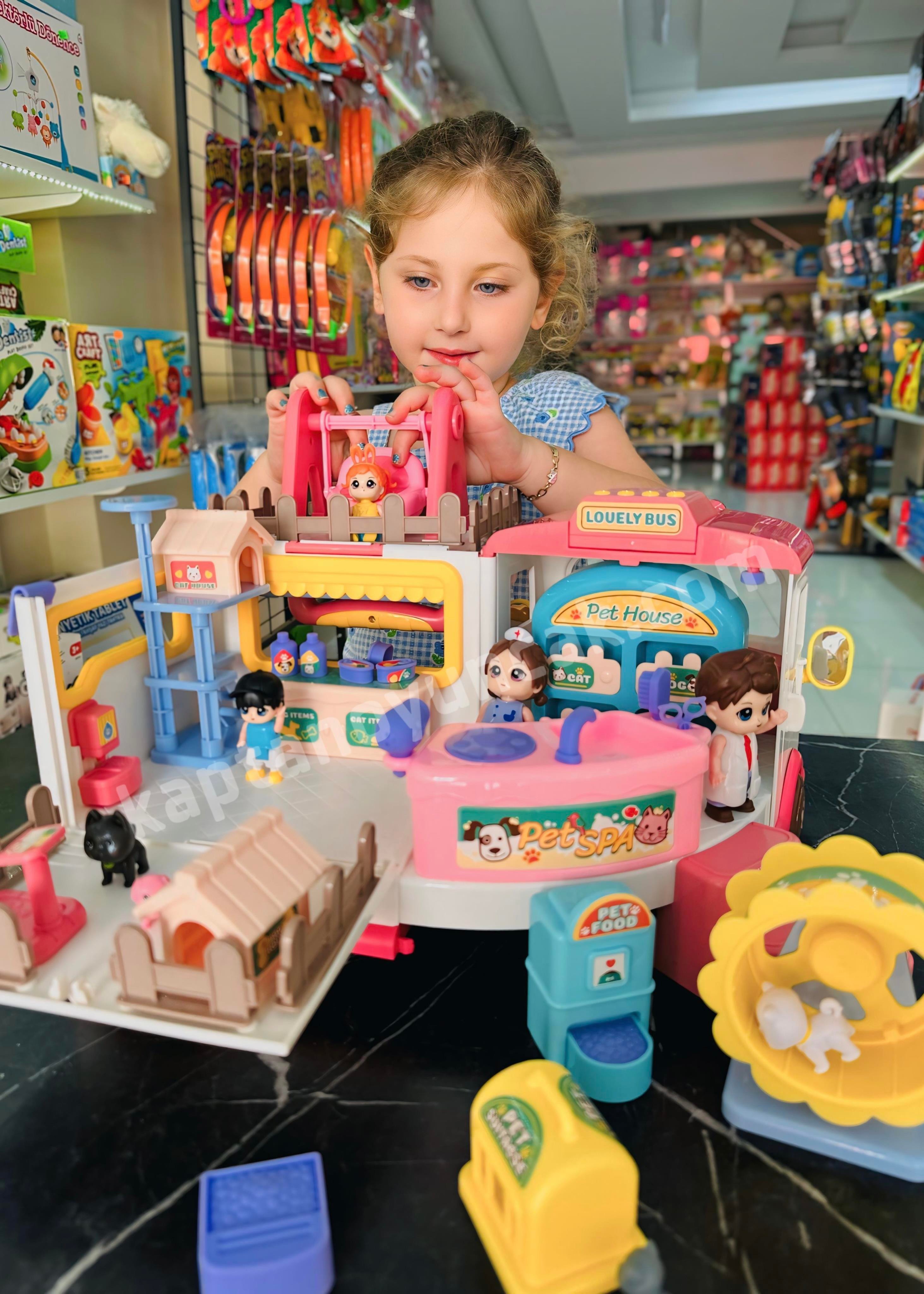 Vardem Büyük Boy Sesli Işıklı Aksesuarlı Veteriner Karavan Pet House