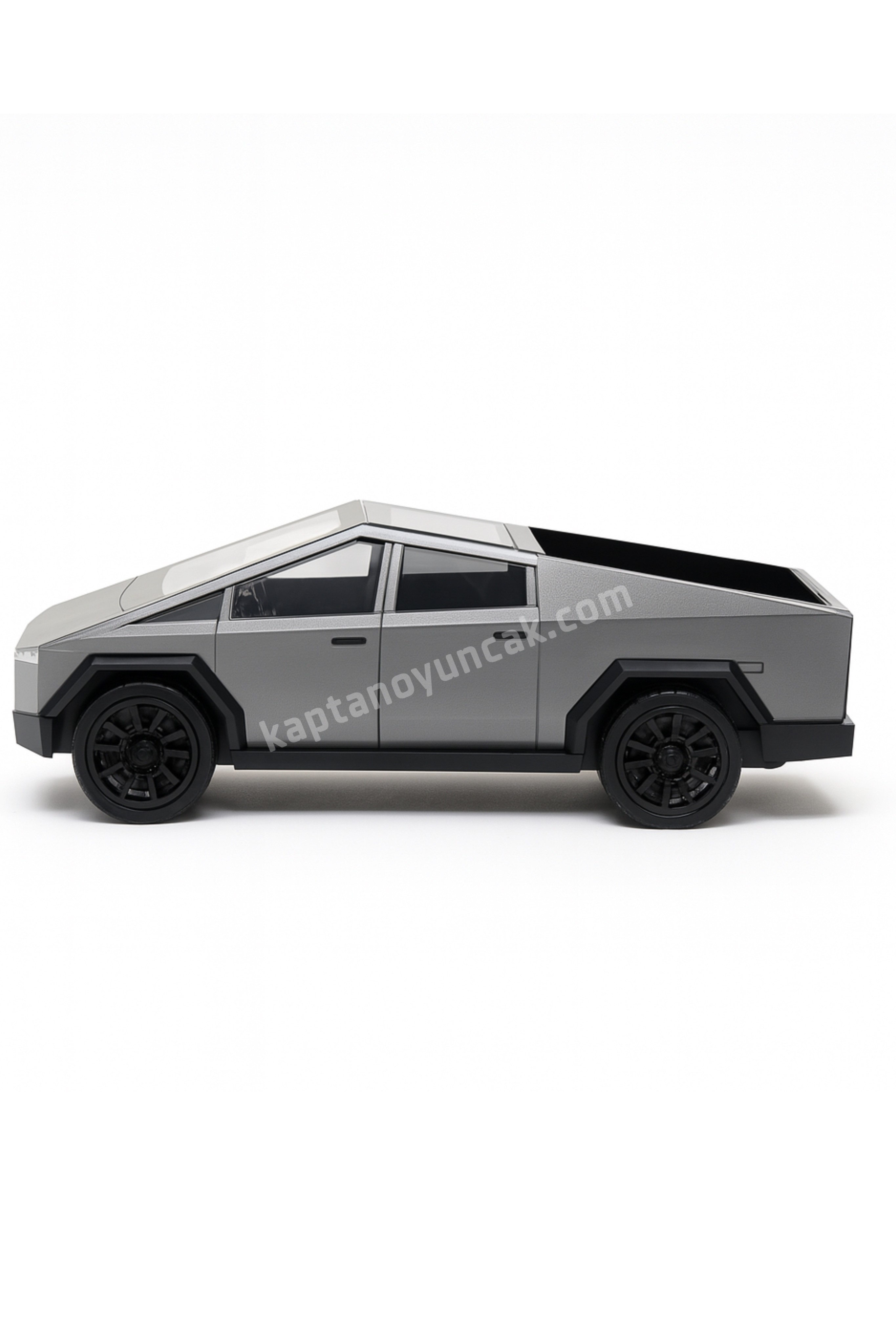 Uzaktan Kumandalı Tesla Cybertruck Araba