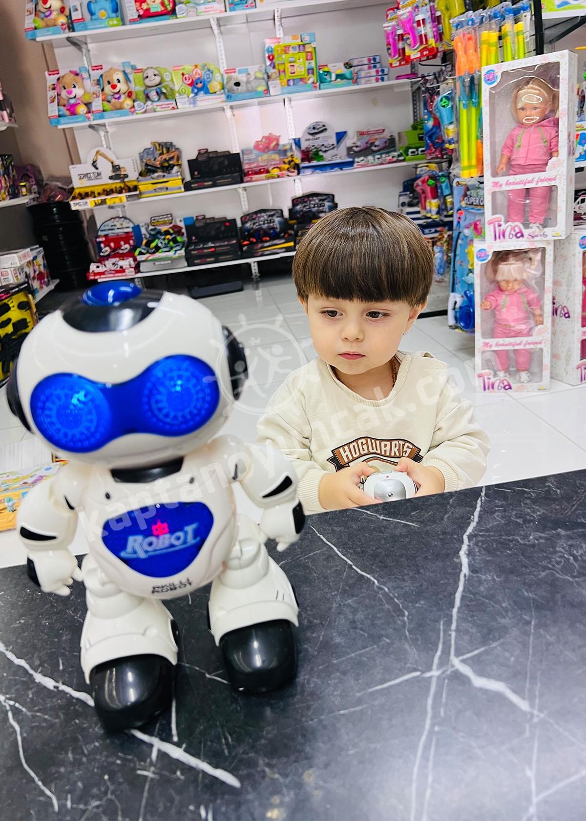 Birlik Uzaktan Kumandalı Türkçe Konuşan Akıllı Robot - Uzaktan Kumandalı Robot