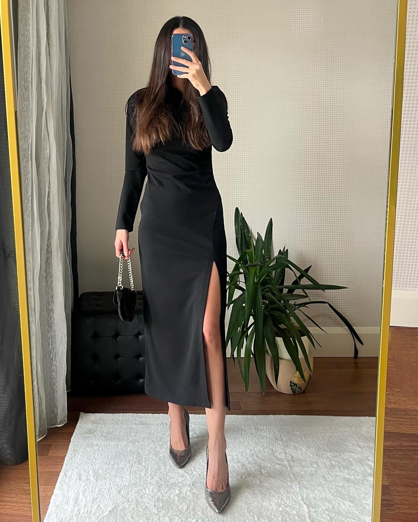 PENCERE DETAYLI YIRTMAÇLI ELBİSE