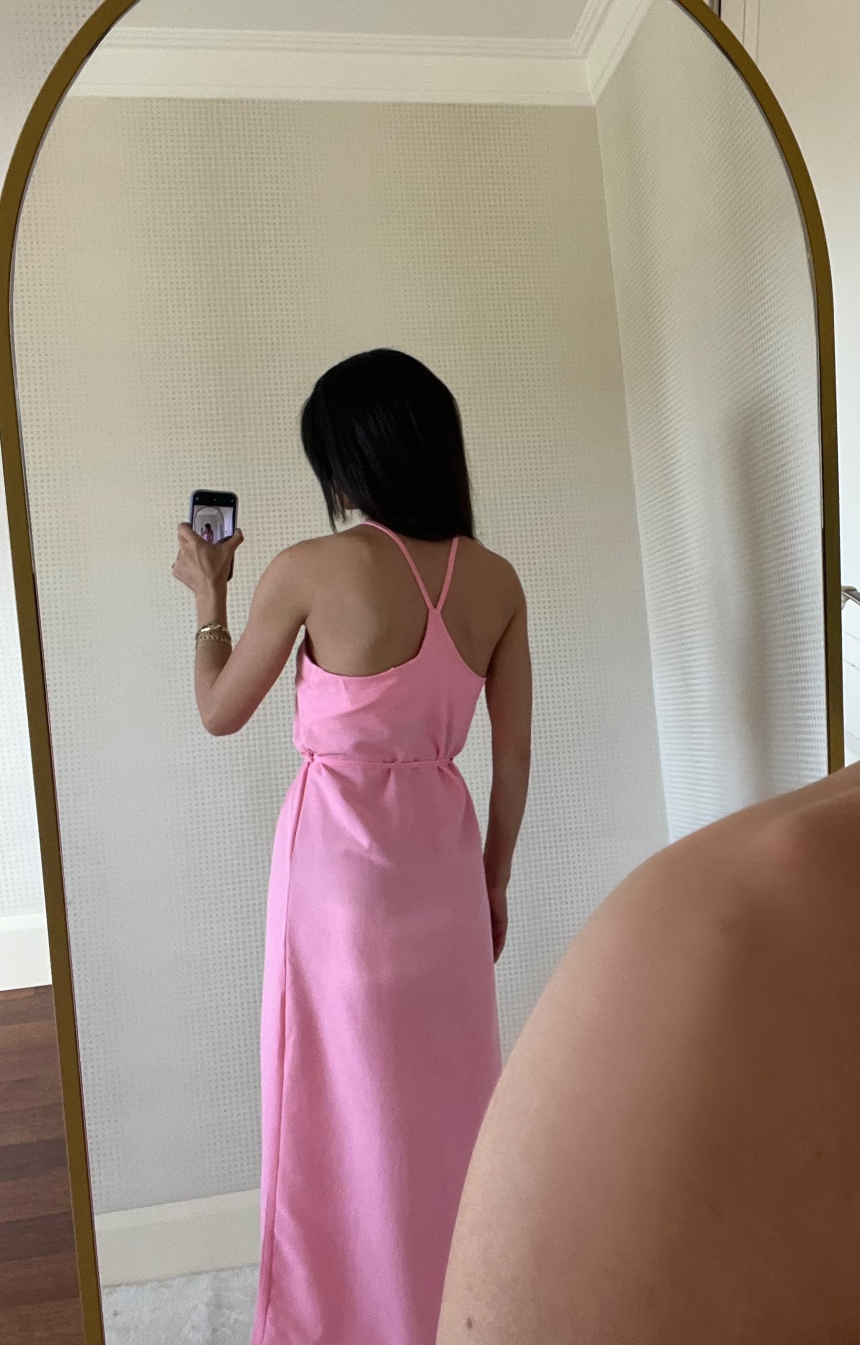 VALENXİ ŞEKER PEMBE ASKILI ELBİSE