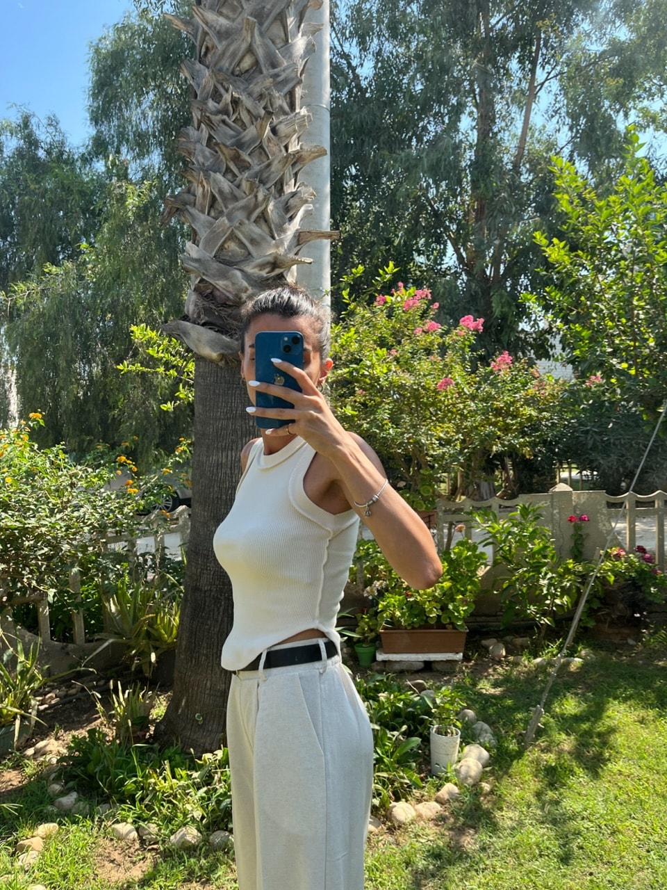 KREM FİTİLLİ KOLSUZ TOP