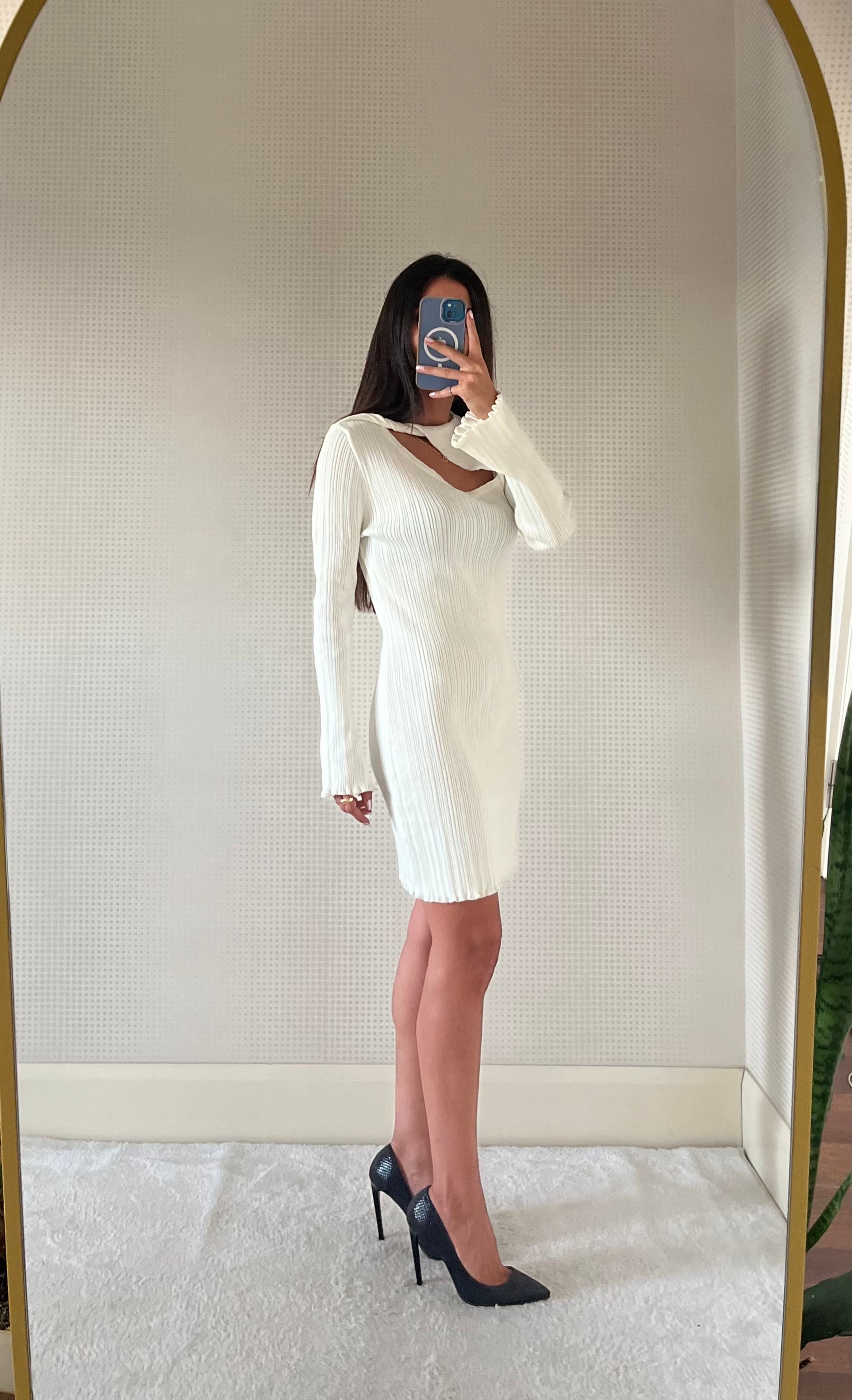 PEARLY KIRIK BEYAZ PENCERE DETAYLI TRİKO ELBİSE