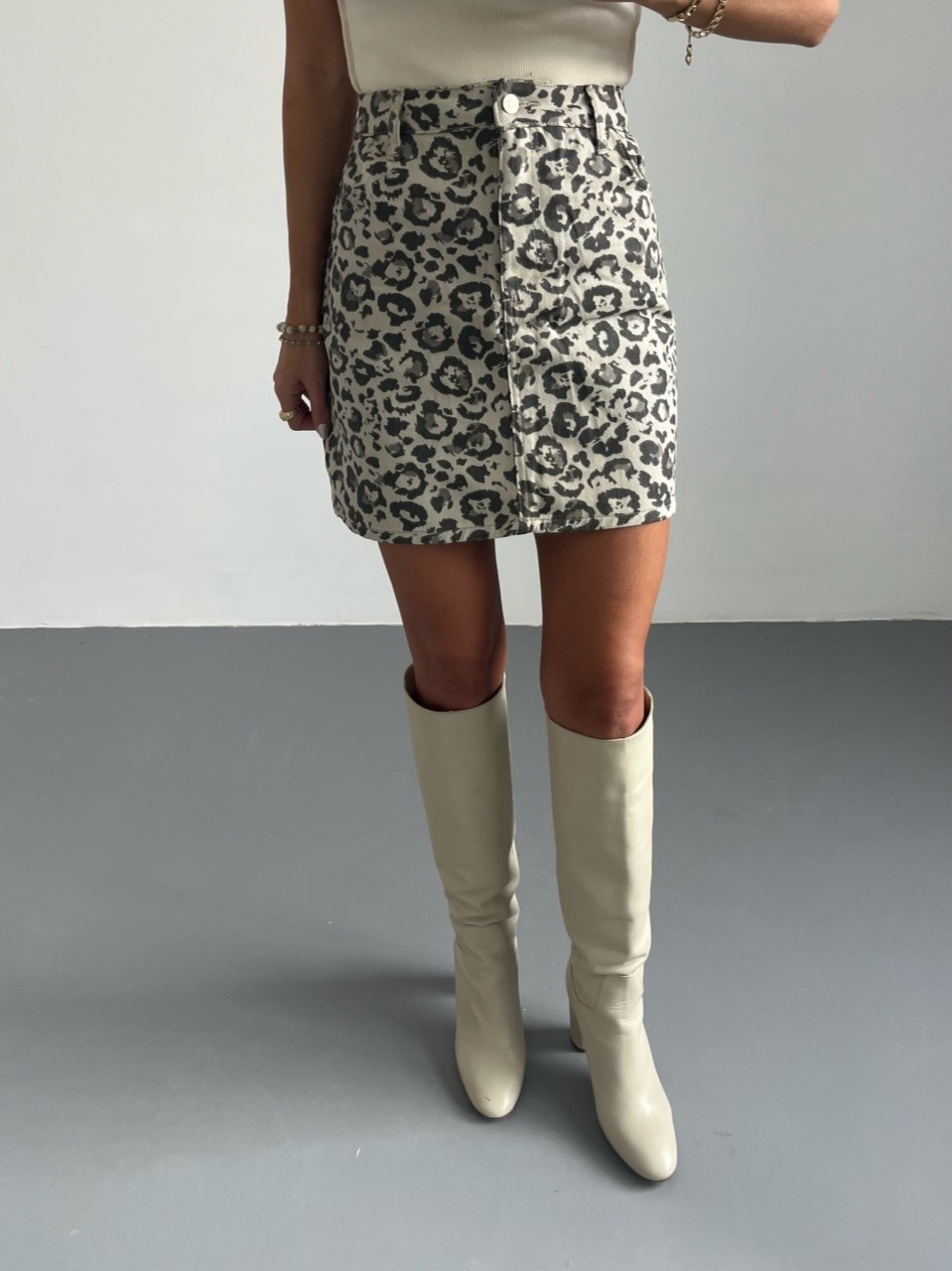 LEOPAR DESENLİ KISA ETEK