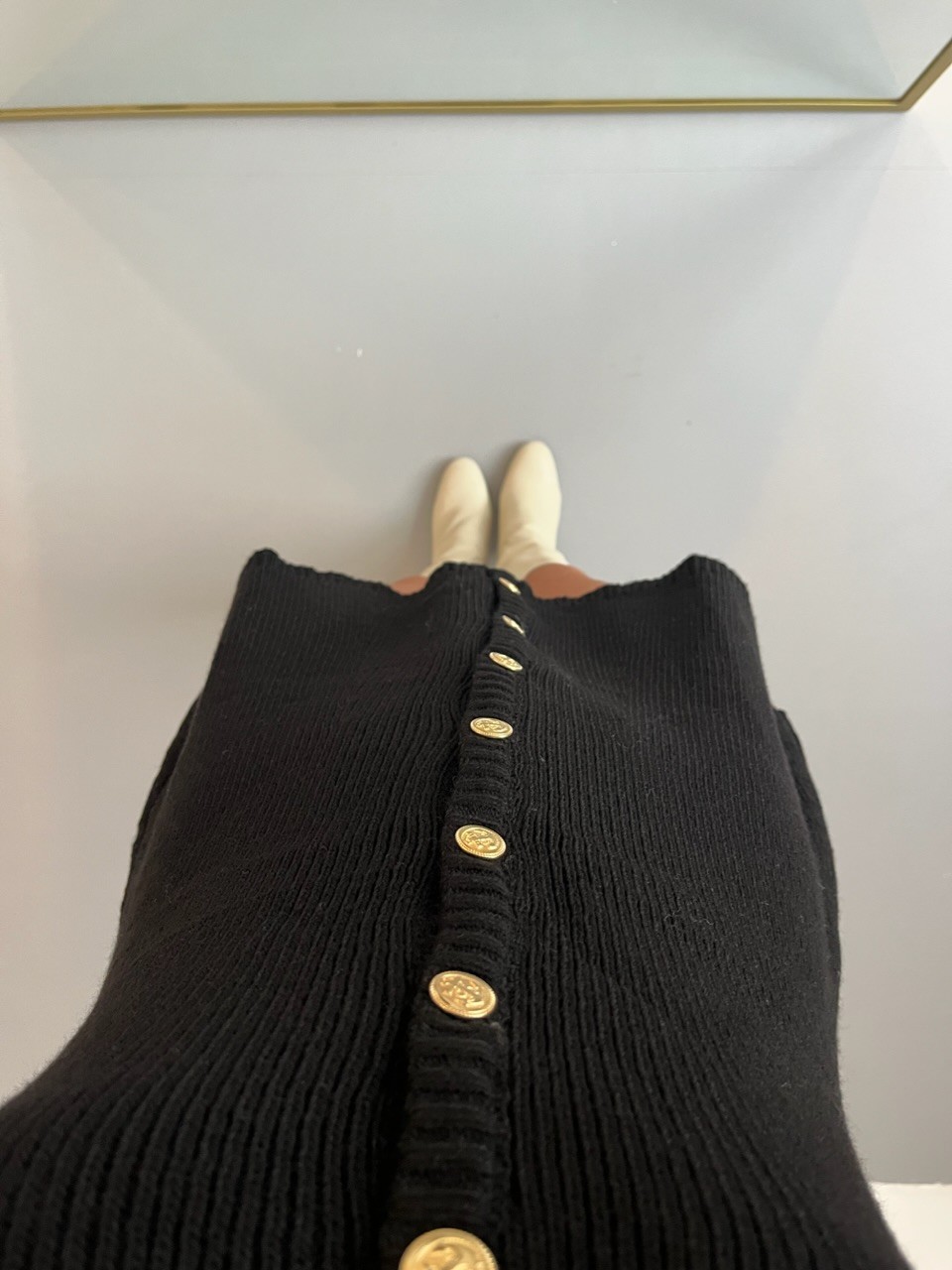 ELYSA SİYAH GOLD DÜĞME DETAYLI TRİKO ELBİSE
