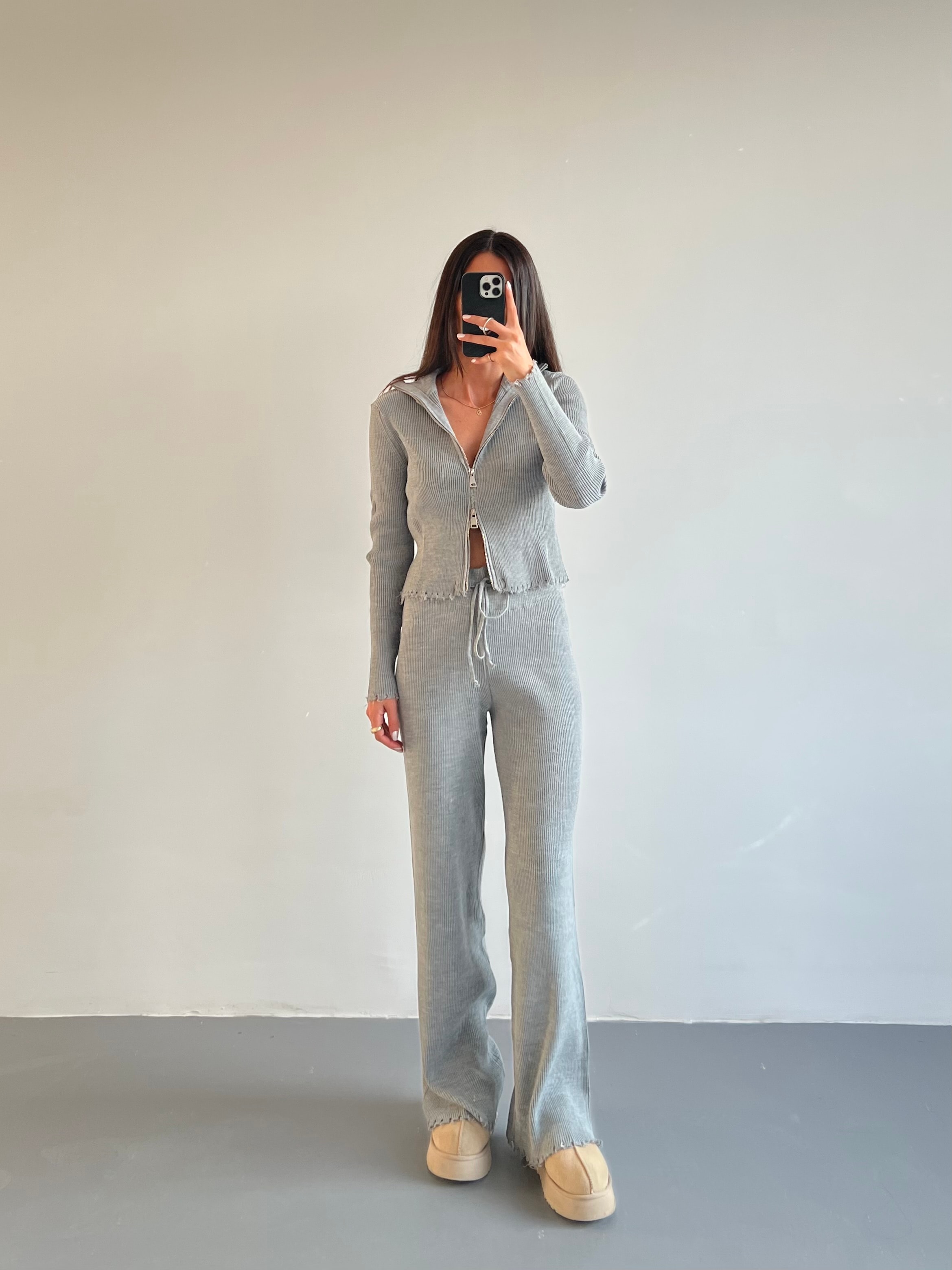 SHİLA MARKA MODEL TRİKO TAKIM